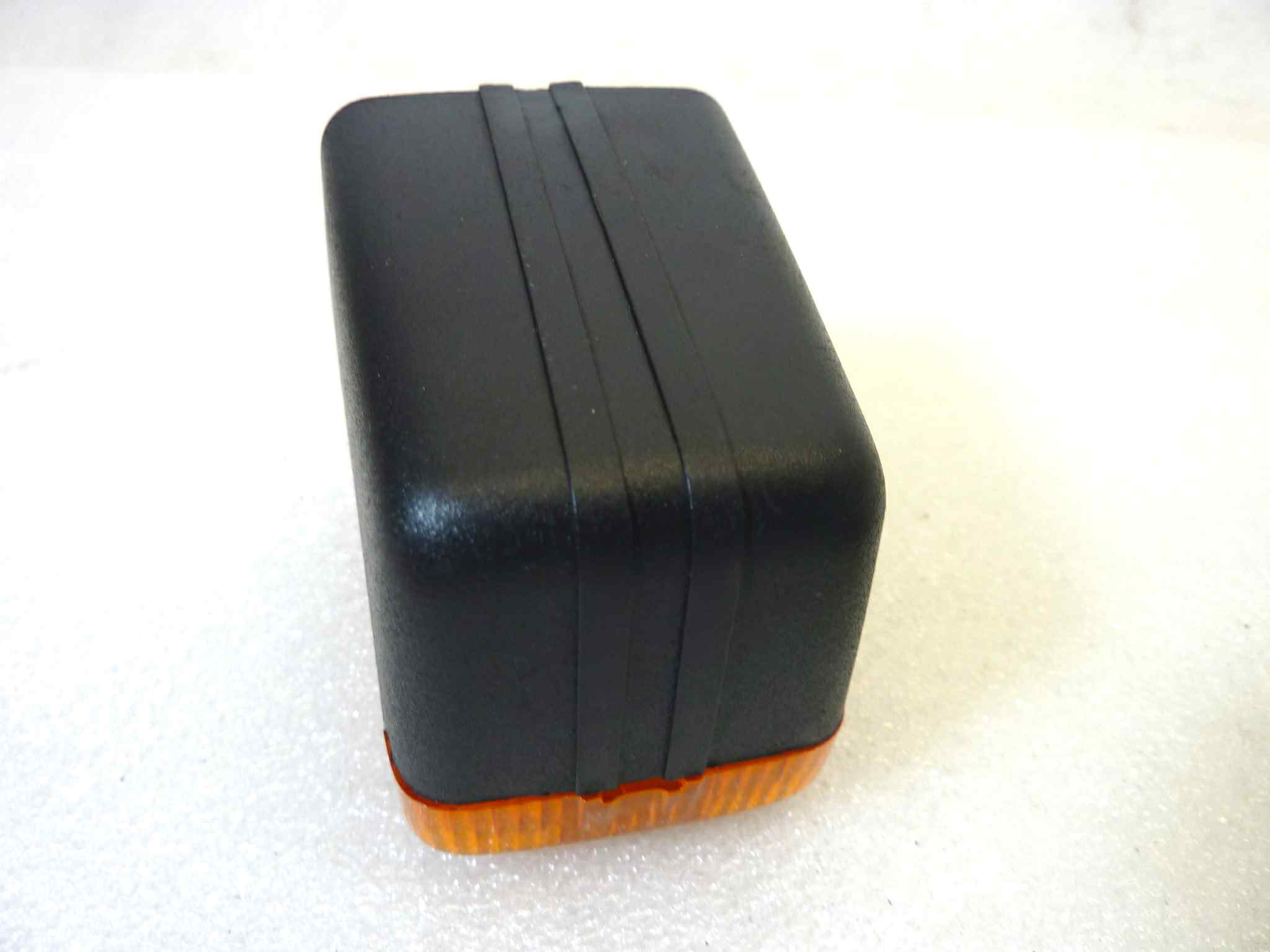 Freccia posteriore Guzzi Cagiva Aletta Oro Triom 210042 con base gomma sinistra - immagine 10