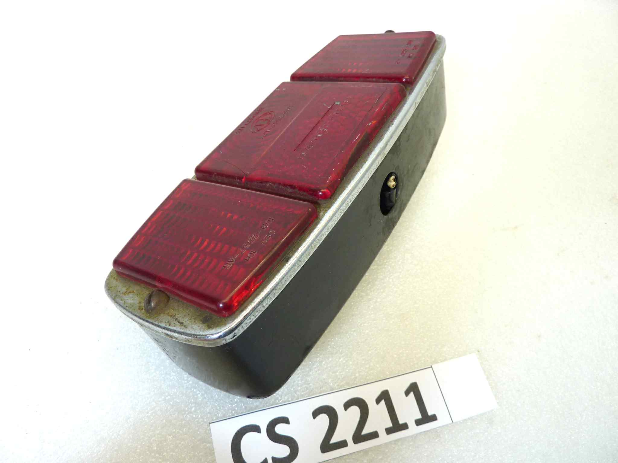 Fanalino fanale posteriore motocarro Cev 101 IGM 2357 AR non testato, non aperto, proposto come da ritrovamento e come da foto in annuncio - immagine 7