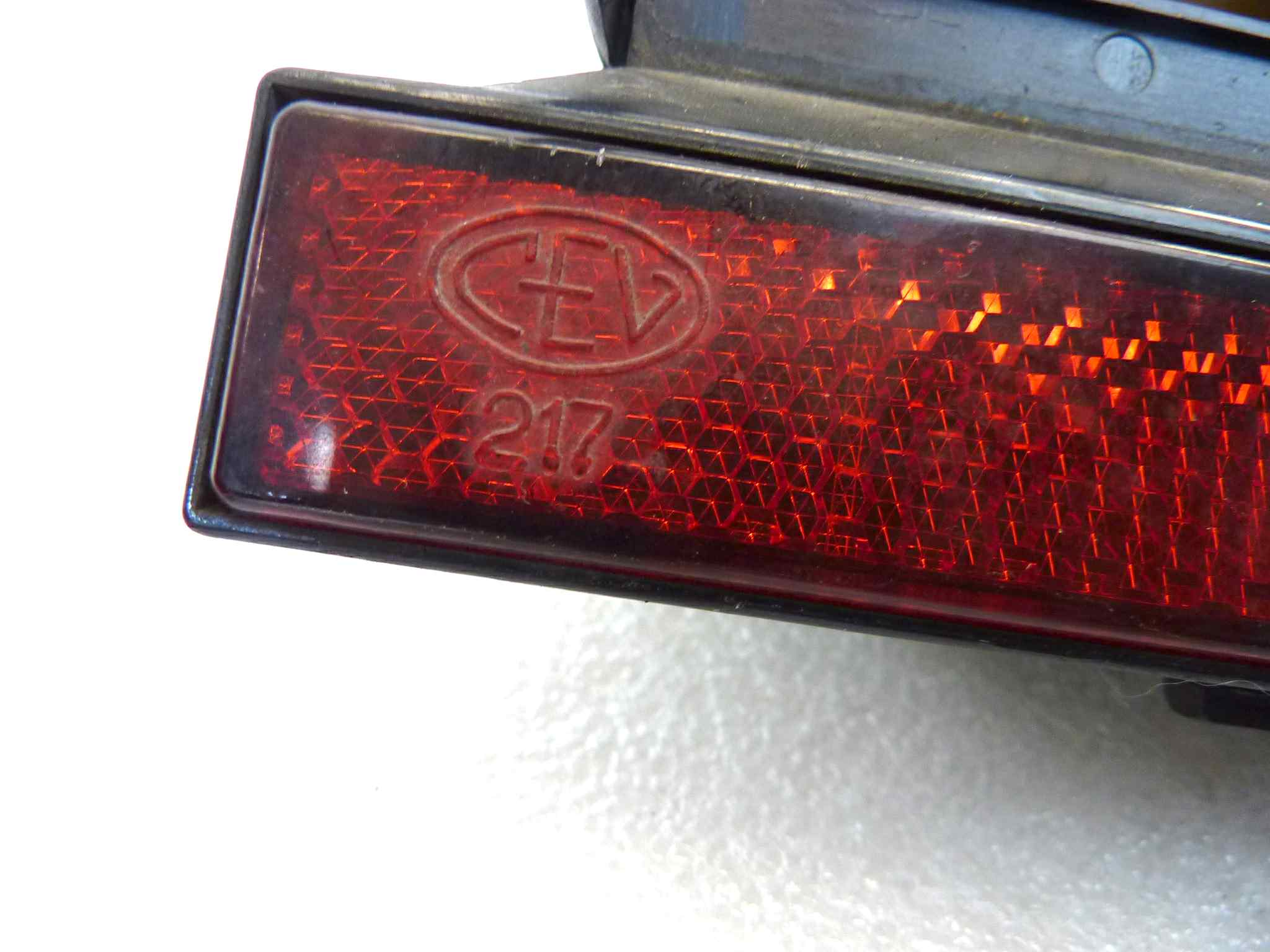 Fanalino fanale posteriore Guzzi V35 SP1000 Le Mans III T3 T4 850 PA cod 19740900 19741000 come da foto - immagine 7