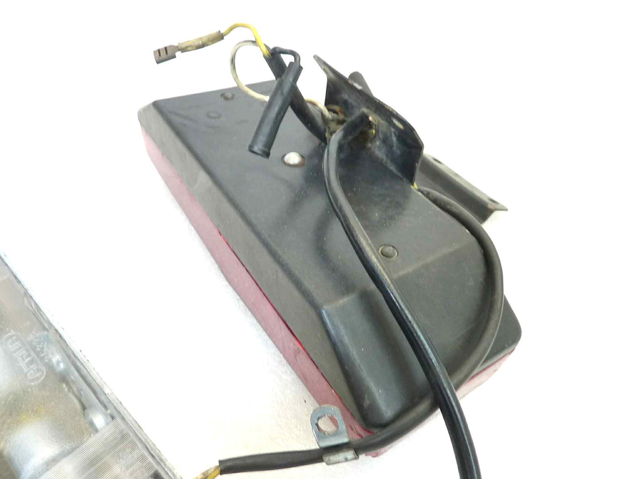 Fanalino fanale posteriore Guzzi V1000 Idroconvert non testato, non aperto, proposto come da ritrovamento e come da foto in annuncio - immagine 16