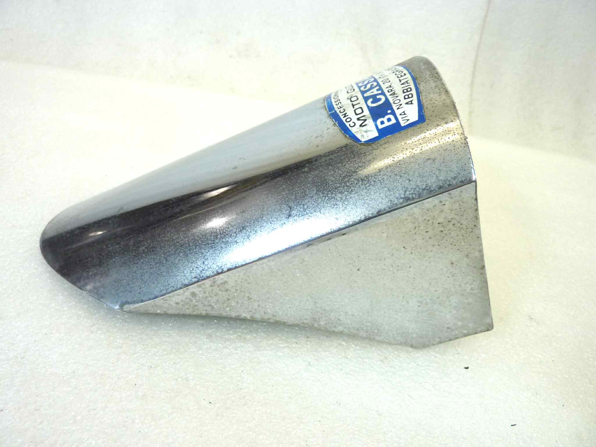 Staffa fanalino posteriore portafaro Guzzi 250 TS e vari modelli Benelli Motobi - immagine 4