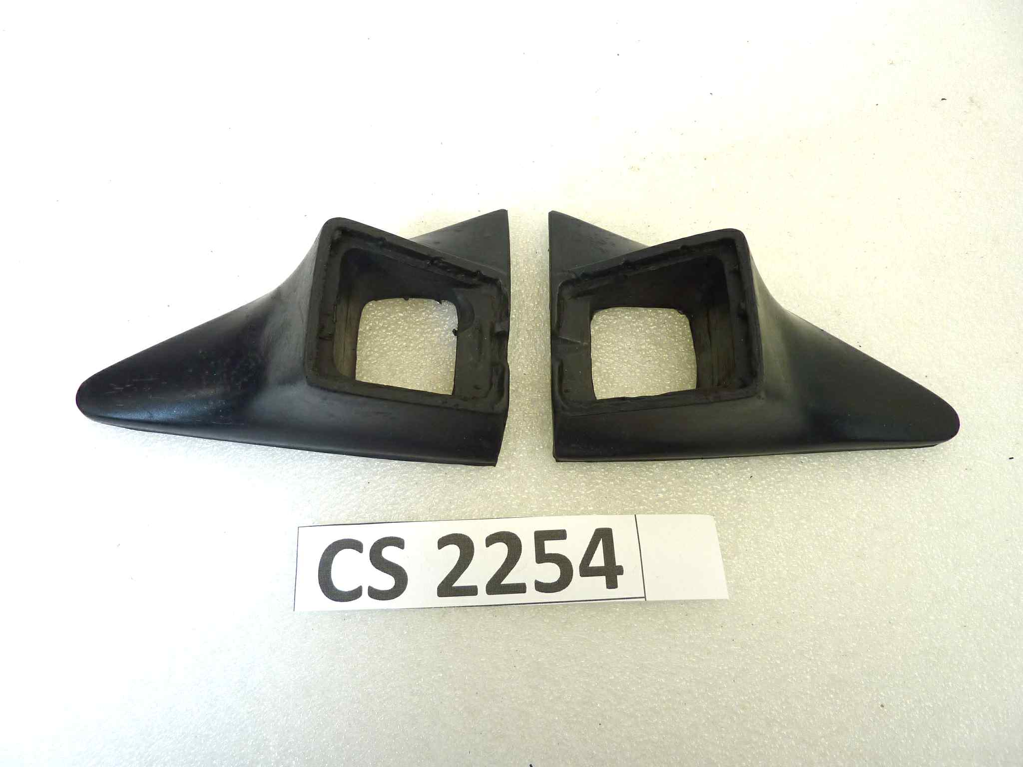 Coppia gomme frecce Guzzi Le Mans 4 1000 1983 - cod 28574965 28753750