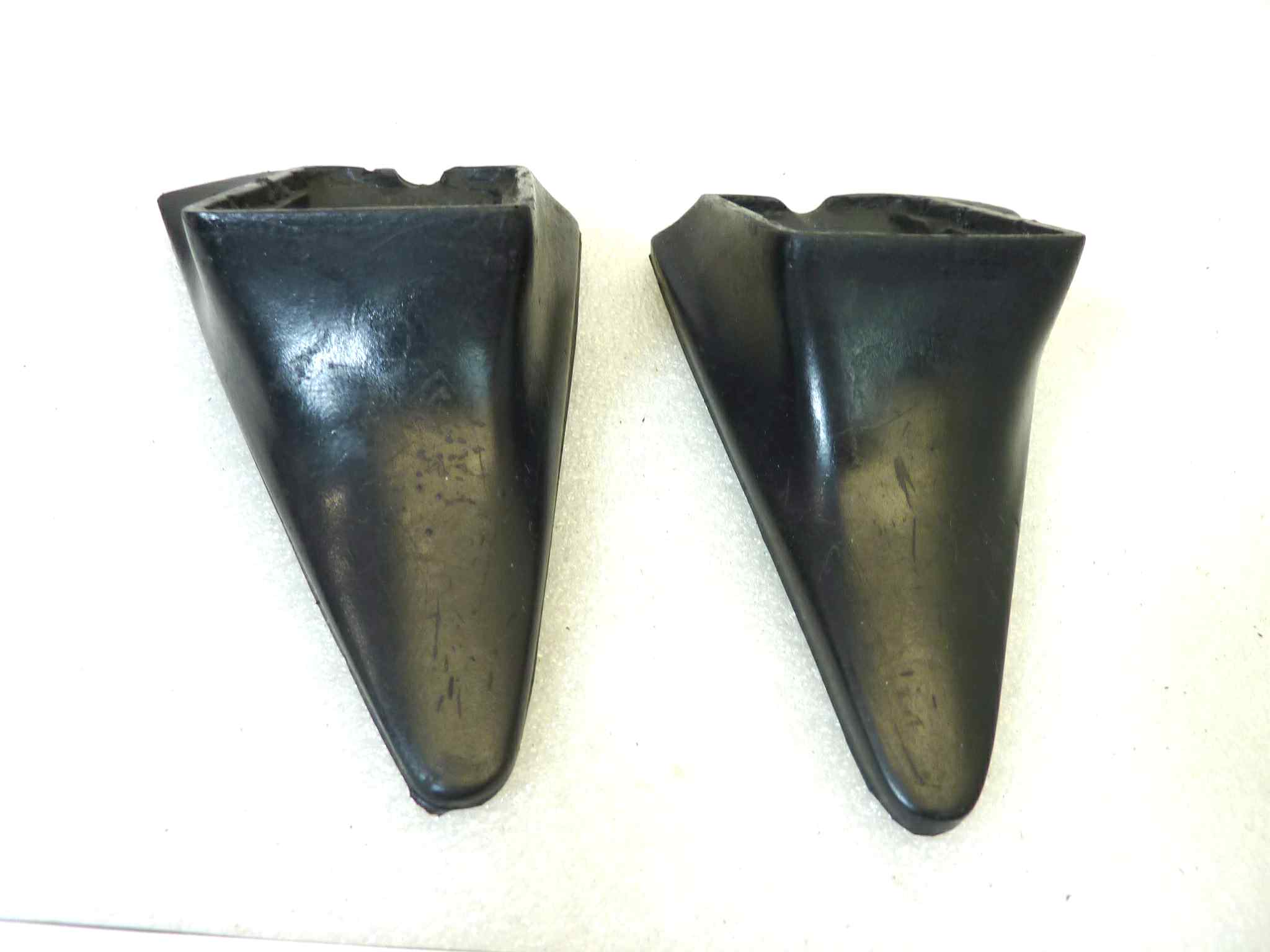Coppia gomme frecce Guzzi Le Mans 4 1000 1983 - cod 28574965 28753750 - immagine 4