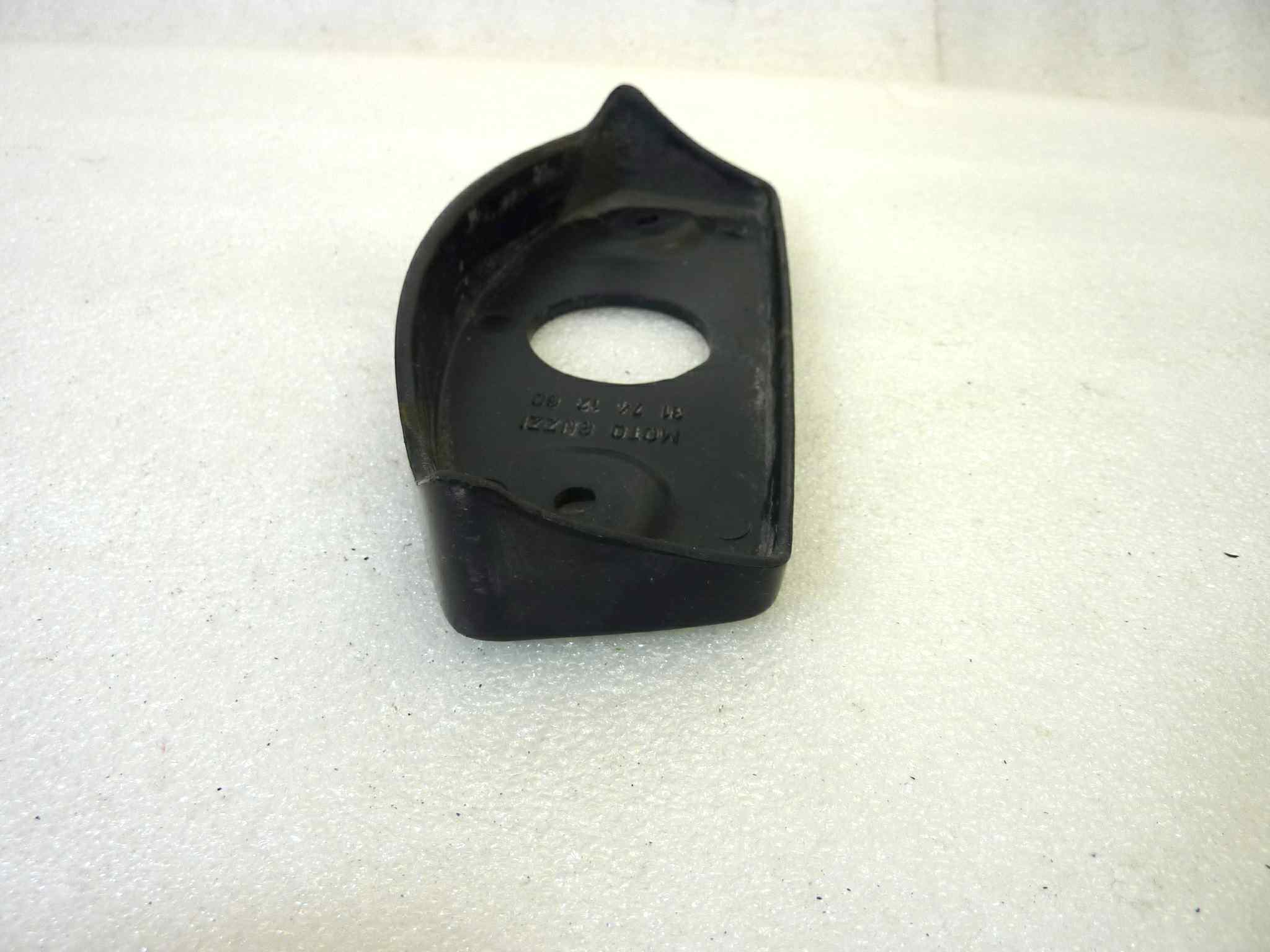 Staffa fanalino posteriore Guzzi Nevada 350 750 cod 31741260 - immagine 4