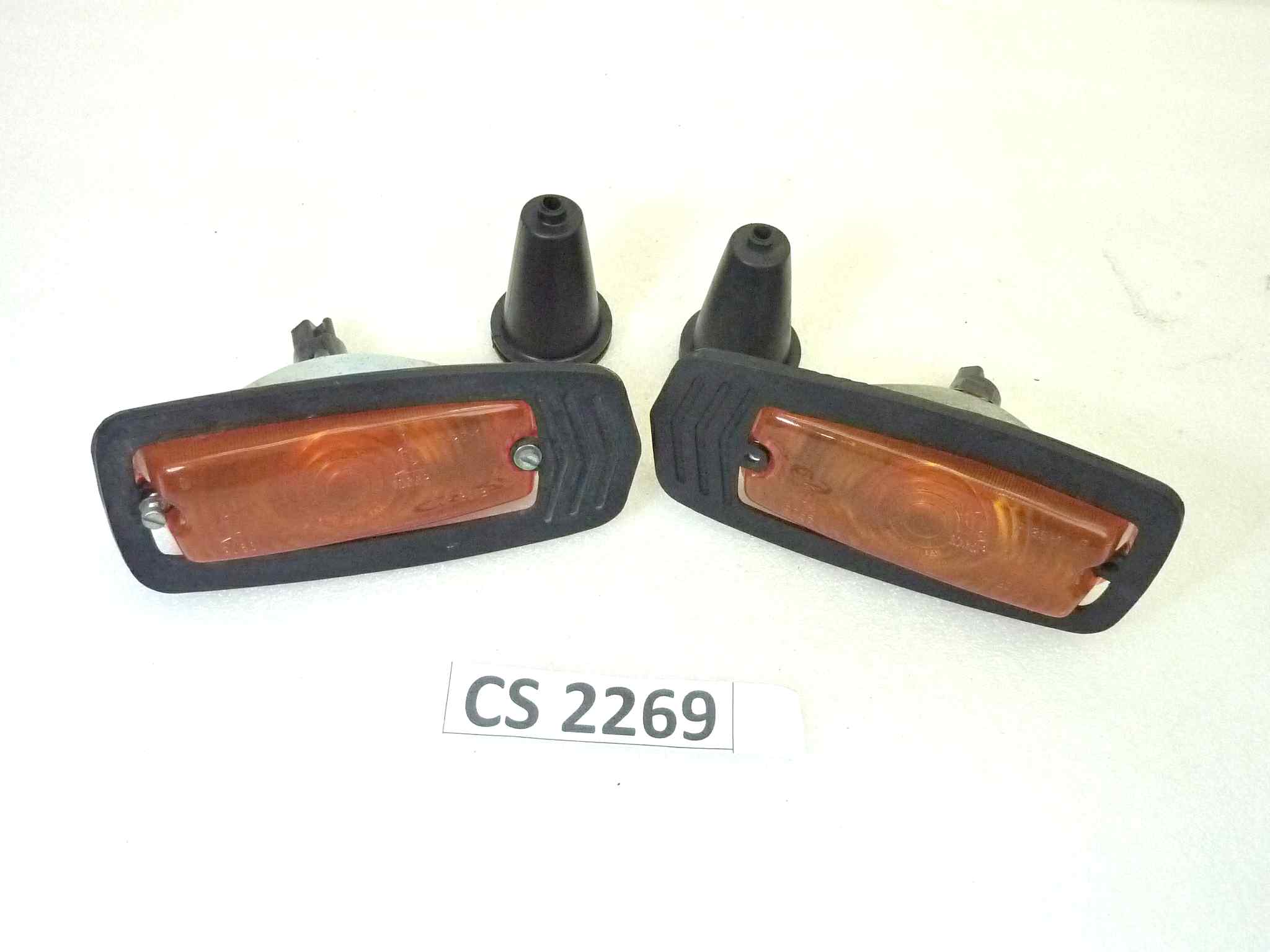 Coppia frecce Guzzi 1000-SP SP-2 Spada T4 Fiat 850 Catalux 850 B IGM 4755 LAX