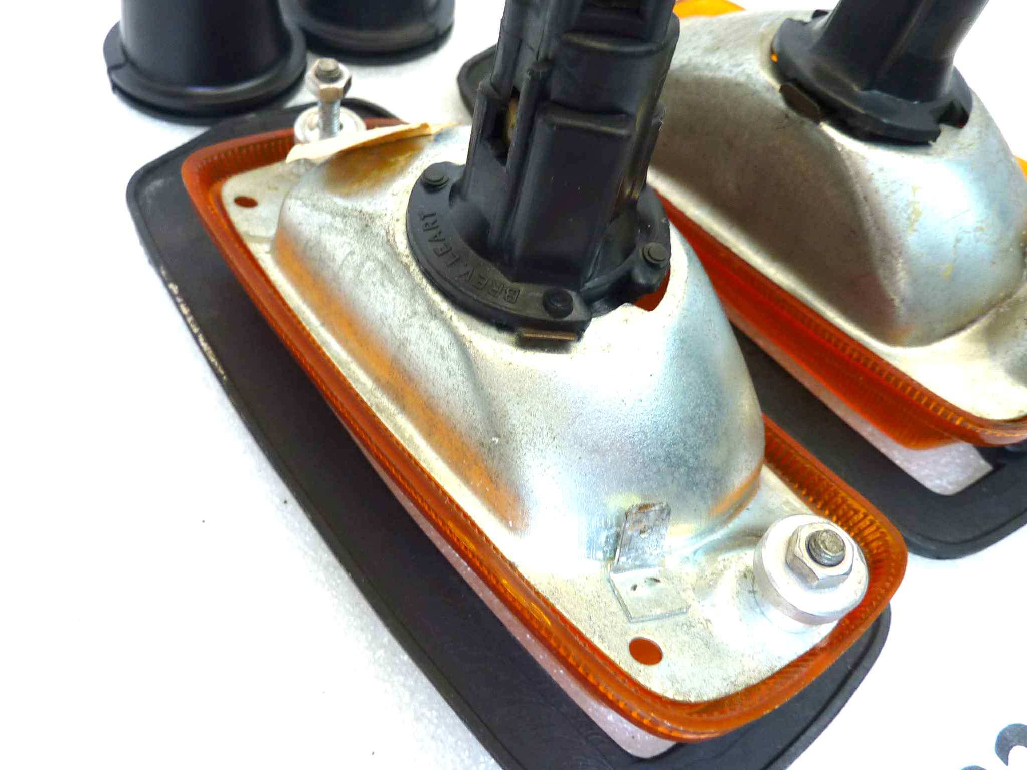 Coppia frecce Guzzi 1000-SP SP-2 Spada T4 Fiat 850 Catalux 850 B IGM 4755 LAX - immagine 8