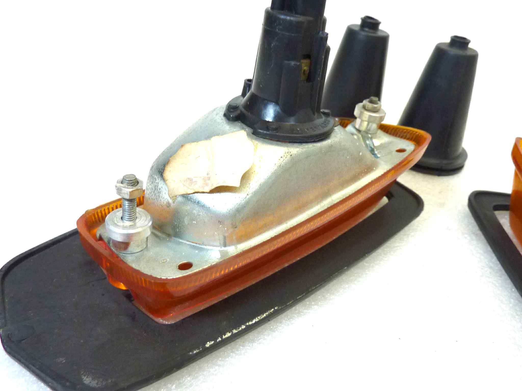 Coppia frecce Guzzi 1000-SP SP-2 Spada T4 Fiat 850 Catalux 850 B IGM 4755 LAX - immagine 12