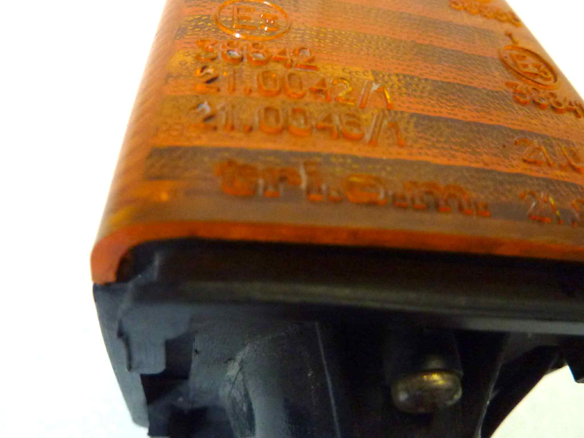 Freccia Guzzi Cagiva epoca vari modelli Triom 210042 - immagine 11