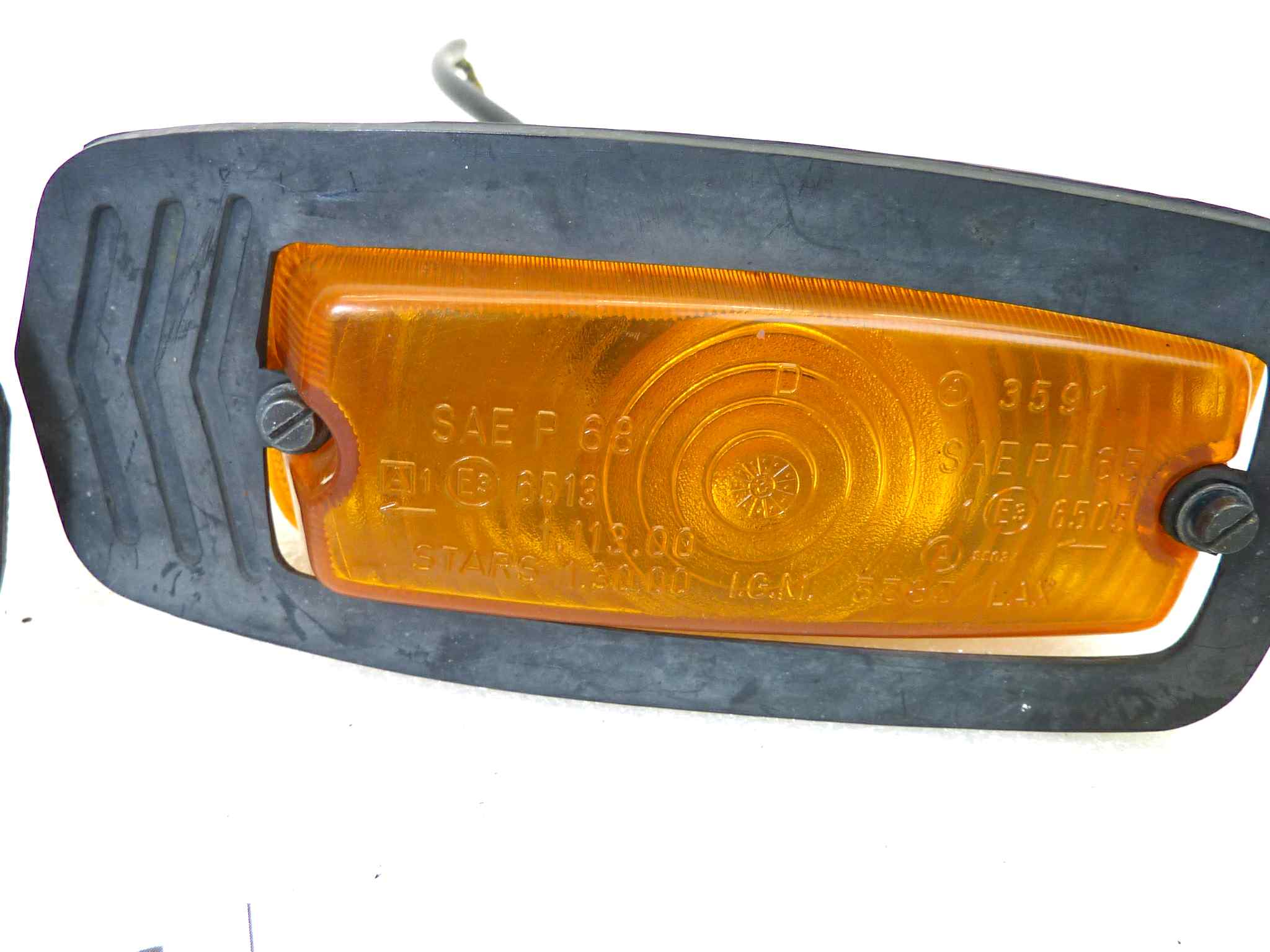 Coppia frecce carena Guzzi 1000-SP SP-2 Spada T4 Fiat 850 Stars IGM 3383 LAX - immagine 3