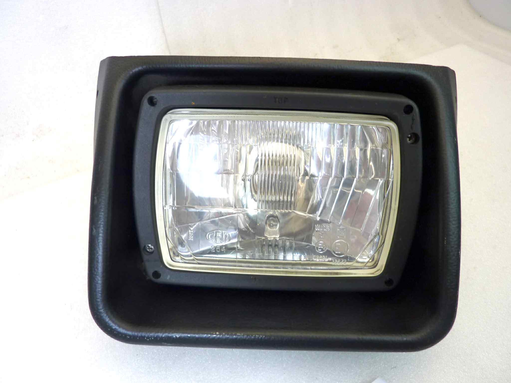 Faro carena Driver Guzzi California 2 e vari modelli Cev 254 con scocca esterna - immagine 2