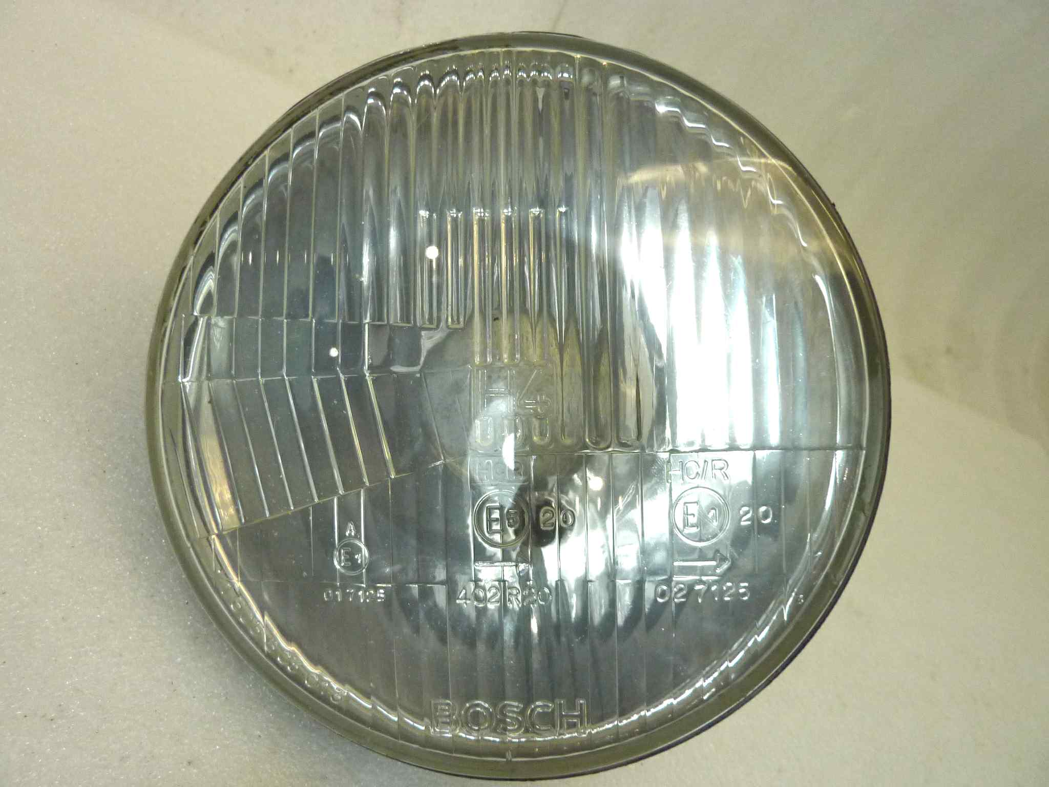 Gruppo ottico faro Bosch H4 1 305 603 013 diam 170 mm - calotta 0301600605 824 763 dia tot 183 mm - immagine 2