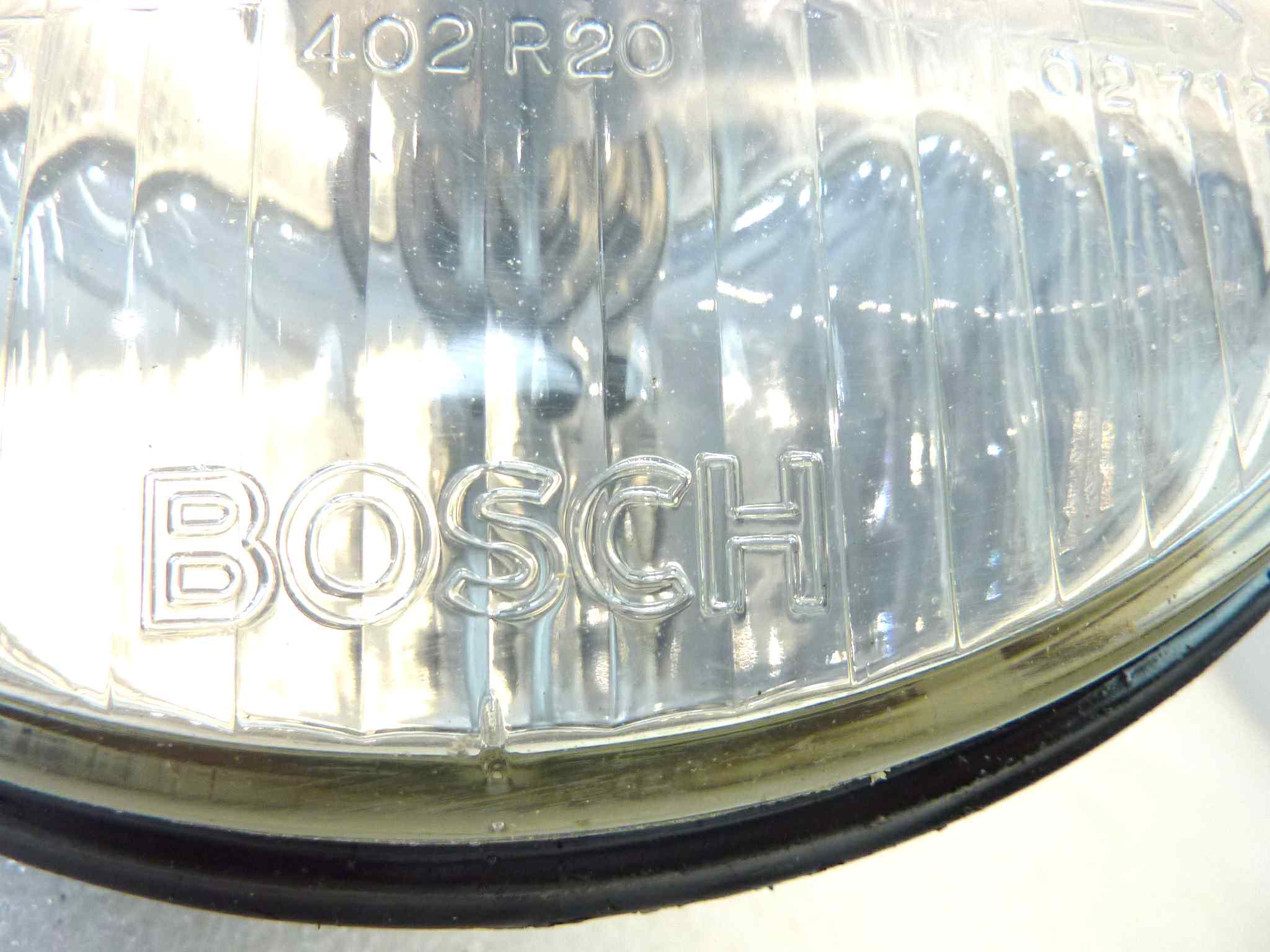 Gruppo ottico faro Bosch H4 1 305 603 013 diam 170 mm - calotta 0301600605 824 763 dia tot 183 mm - immagine 3