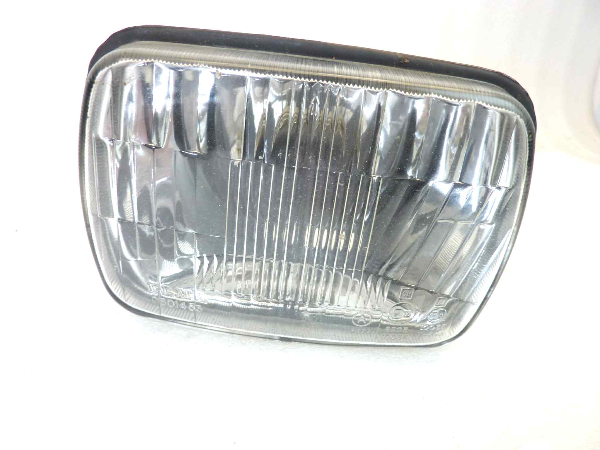 Gruppo ottico faro Fiat 125 126 127 128 900E 900T Fiorino Guzzi V35 Imola Monza Le Mans Maserati Carello 409 - immagine 2