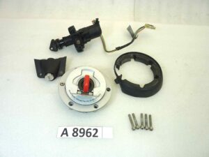 Kit serrature blocchetto accensione Bmw 650 Cs Scarver tappo benzina e sgancio sella (sgancio sella con cover da sostituire) due chiavi come da foto