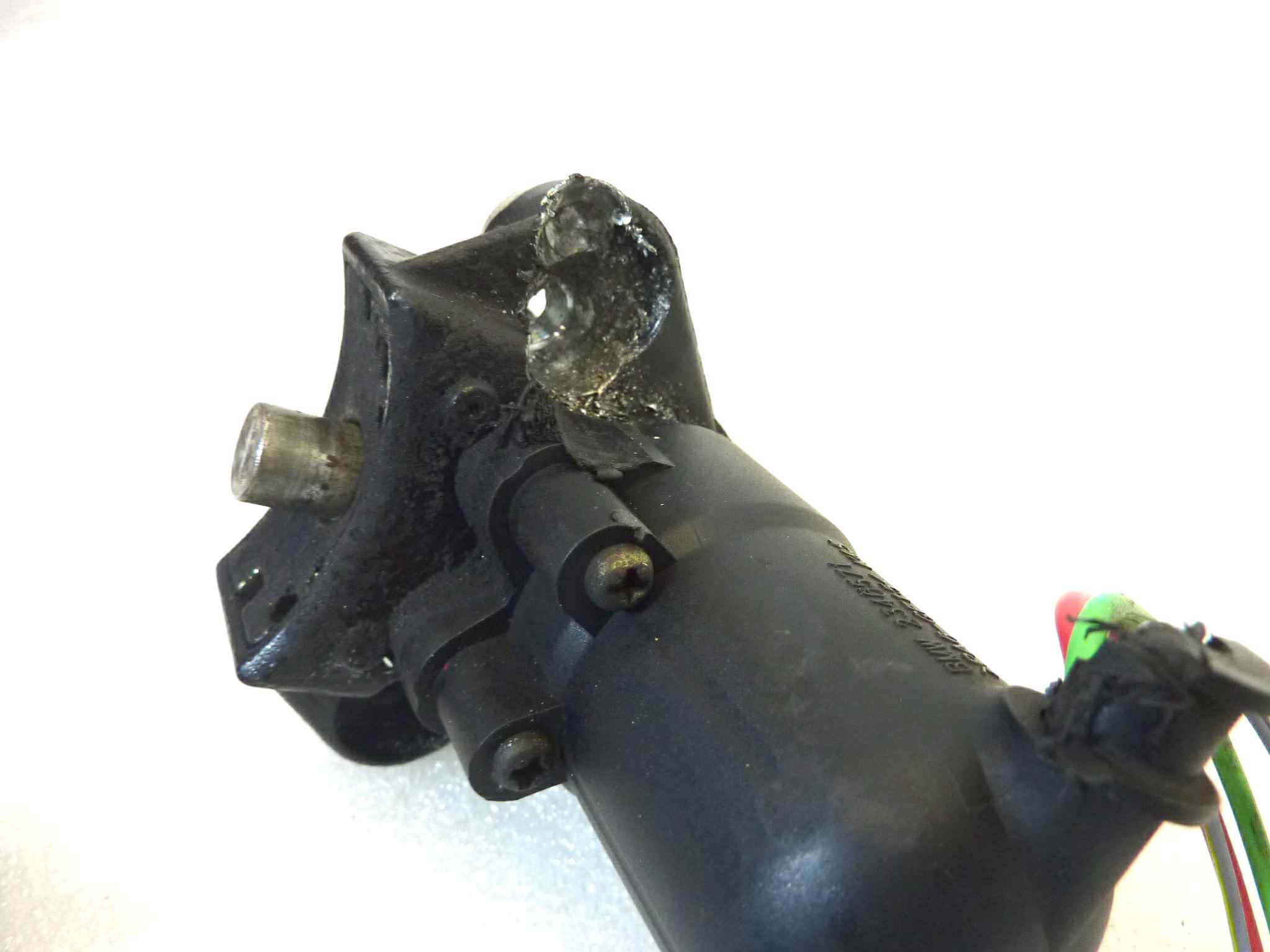Kit serrature blocchetto accensione Bmw 650 Cs Scarver tappo benzina e sgancio sella (sgancio sella con cover da sostituire) due chiavi come da foto - immagine 8