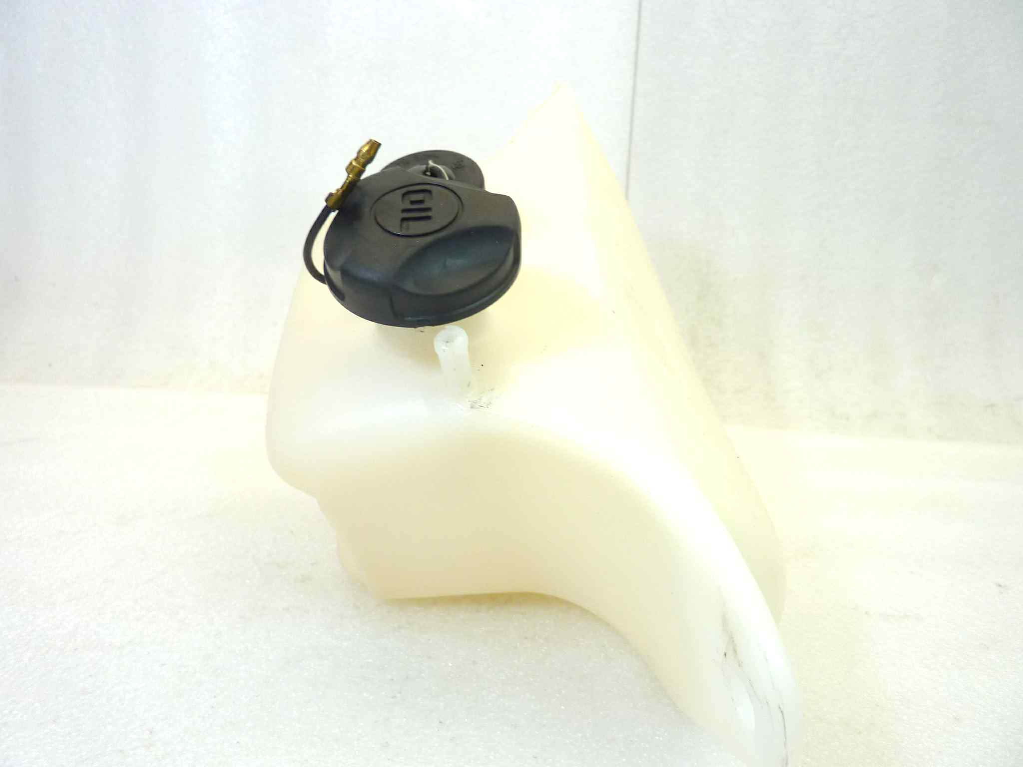 Serbatoio olio con sensore Aprilia AF1 50 1986 - 1987 tipo AB - immagine 9