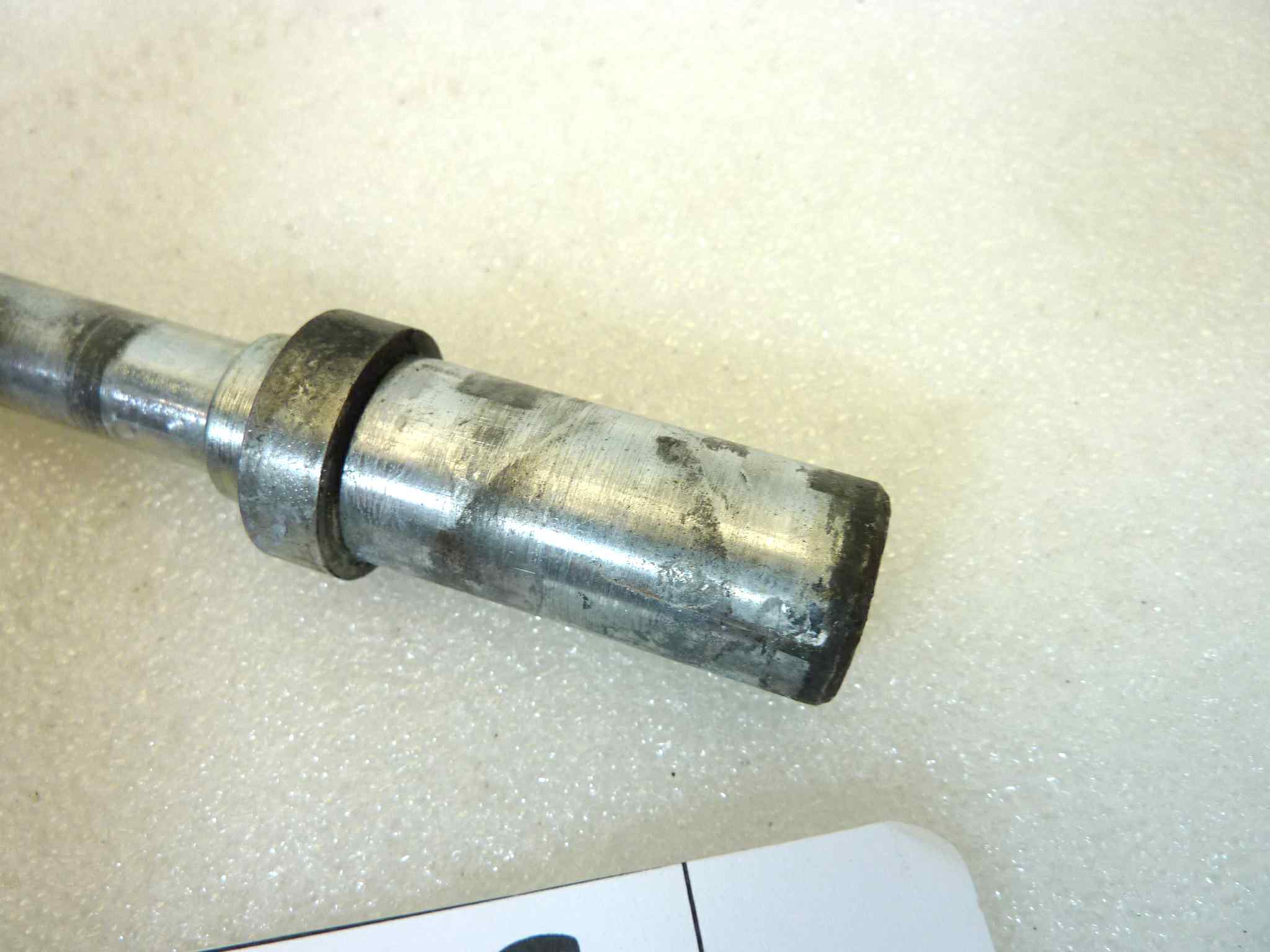 Perno ruota anteriore Aprilia AF1 50 1986 - 1987 tipo AB - immagine 5