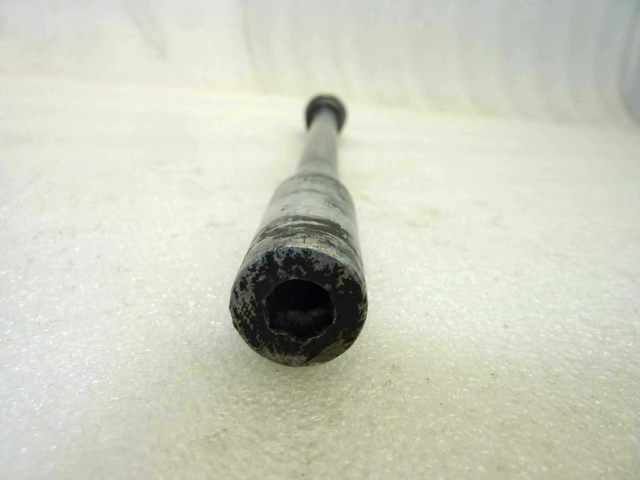 Perno ruota anteriore Aprilia AF1 50 1986 - 1987 tipo AB - immagine 3