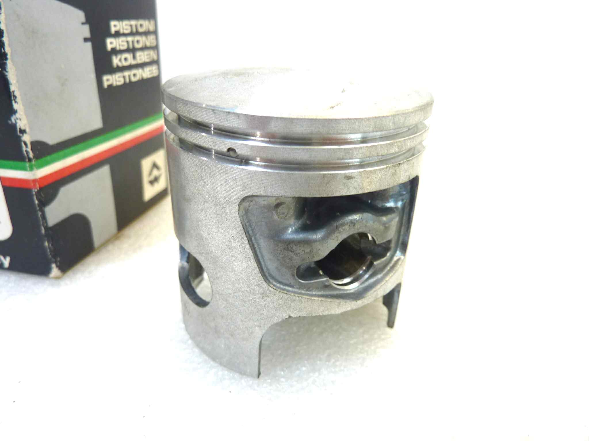 Pistone Polini Asso Werke diametro 46,4 cod 4752 NUOVO Fondo di magazzino, VEDI FOTO, LEGGI DESCRIZIONE - immagine 3