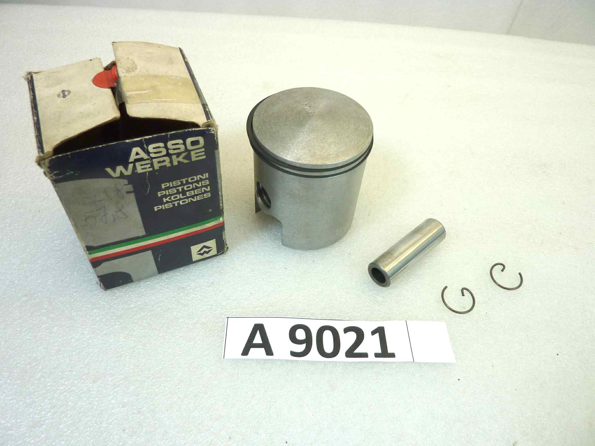 Pistone Polini Asso Werke diametro 57,8 cod 4305 NUOVO Fondo di magazzino, VEDI FOTO, LEGGI DESCRIZIONE