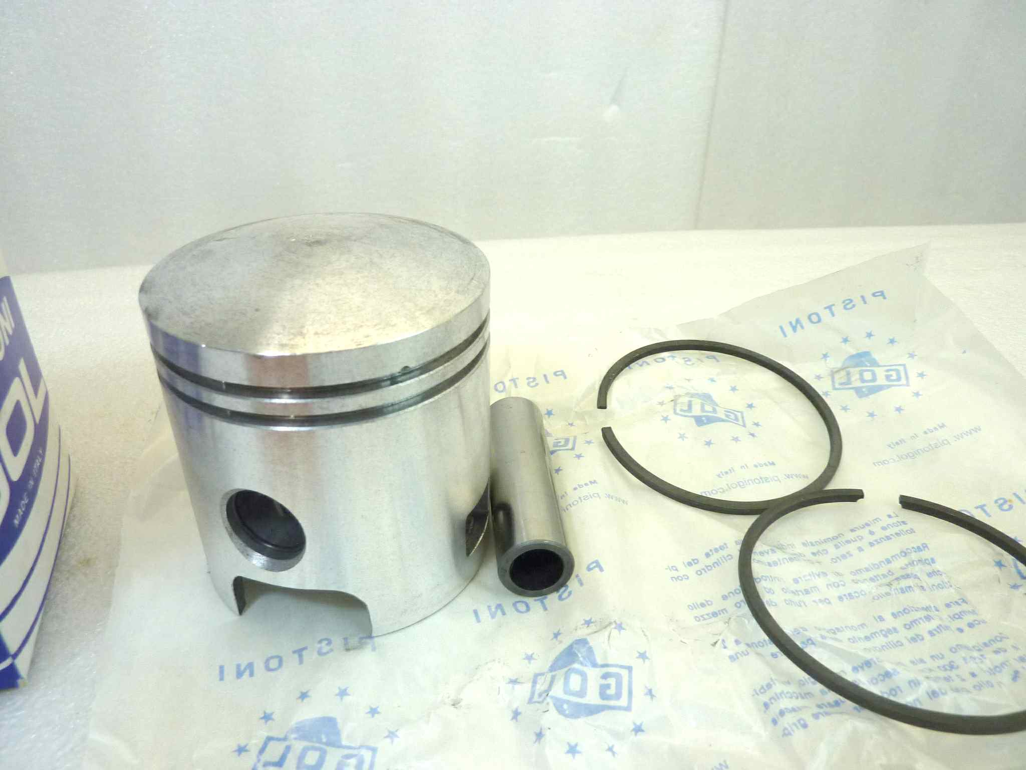 Pistone Piaggio Ape 200 Pistoni Gol diametro 71 cod 124 NUOVO Fondo di magazzino, VEDI FOTO, LEGGI DESCRIZIONE - immagine 3