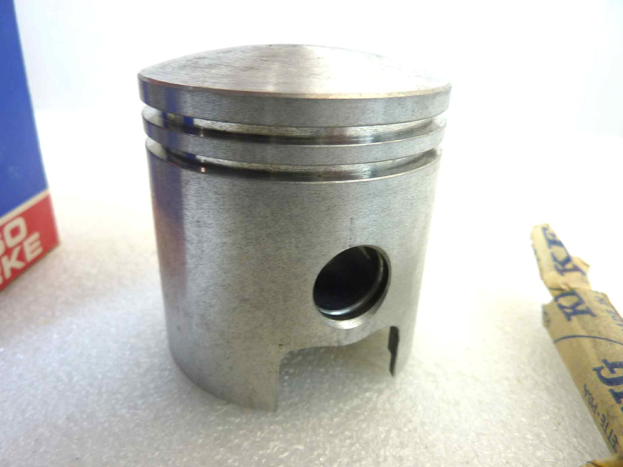 Pistone Piaggio Vespa Asso Werke diametro 48,4 cod 3918 NUOVO Fondo di magazzino, VEDI FOTO, LEGGI DESCRIZIONE - immagine 5