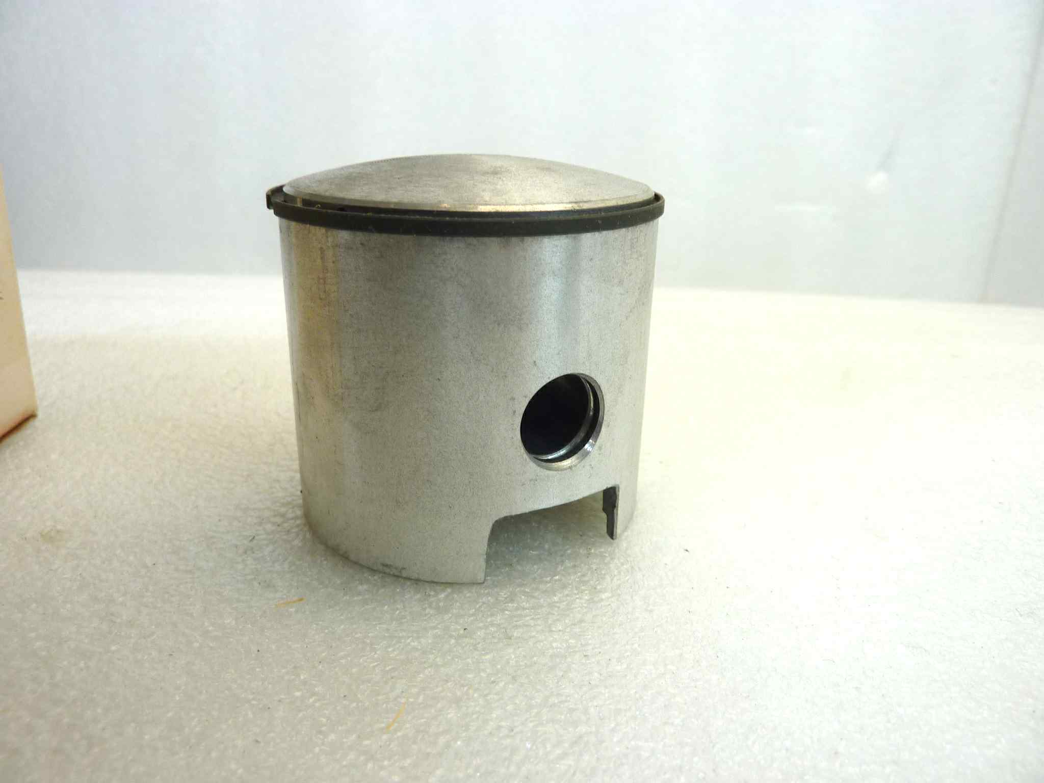 Pistone Piaggio Vespa Asso Werke diametro 53,4 cod 3909 NUOVO Fondo di magazzino, VEDI FOTO, LEGGI DESCRIZIONE - immagine 5