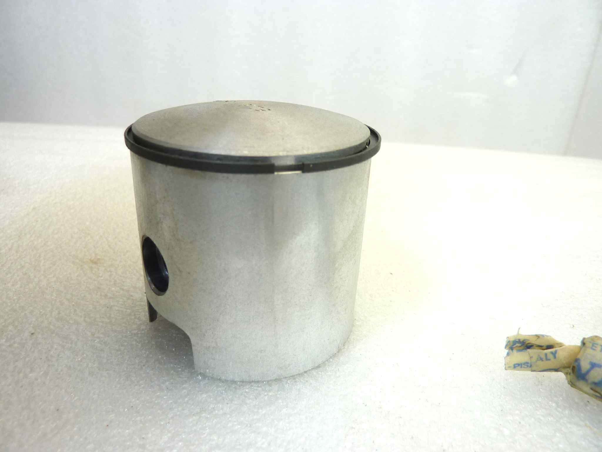 Pistone Piaggio Vespa Asso Werke diametro 52,6 cod 3909 NUOVO Fondo di magazzino, VEDI FOTO, LEGGI DESCRIZIONE - immagine 4