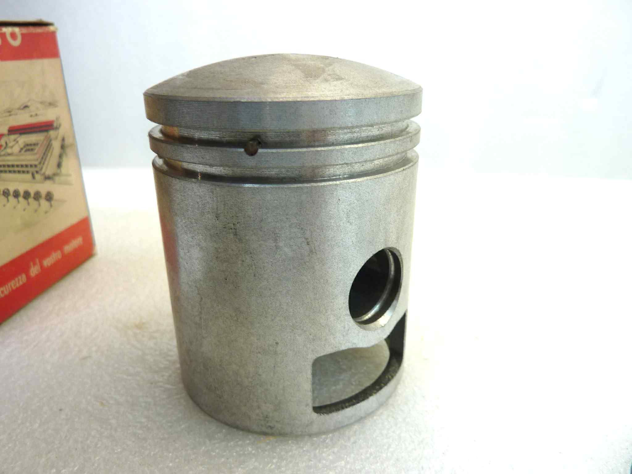 Pistone Piaggio Vespa Asso Werke diametro 53,9 cod 1805 no spinotto NUOVO Fondo di magazzino, VEDI FOTO, LEGGI DESCRIZIONE - immagine 5