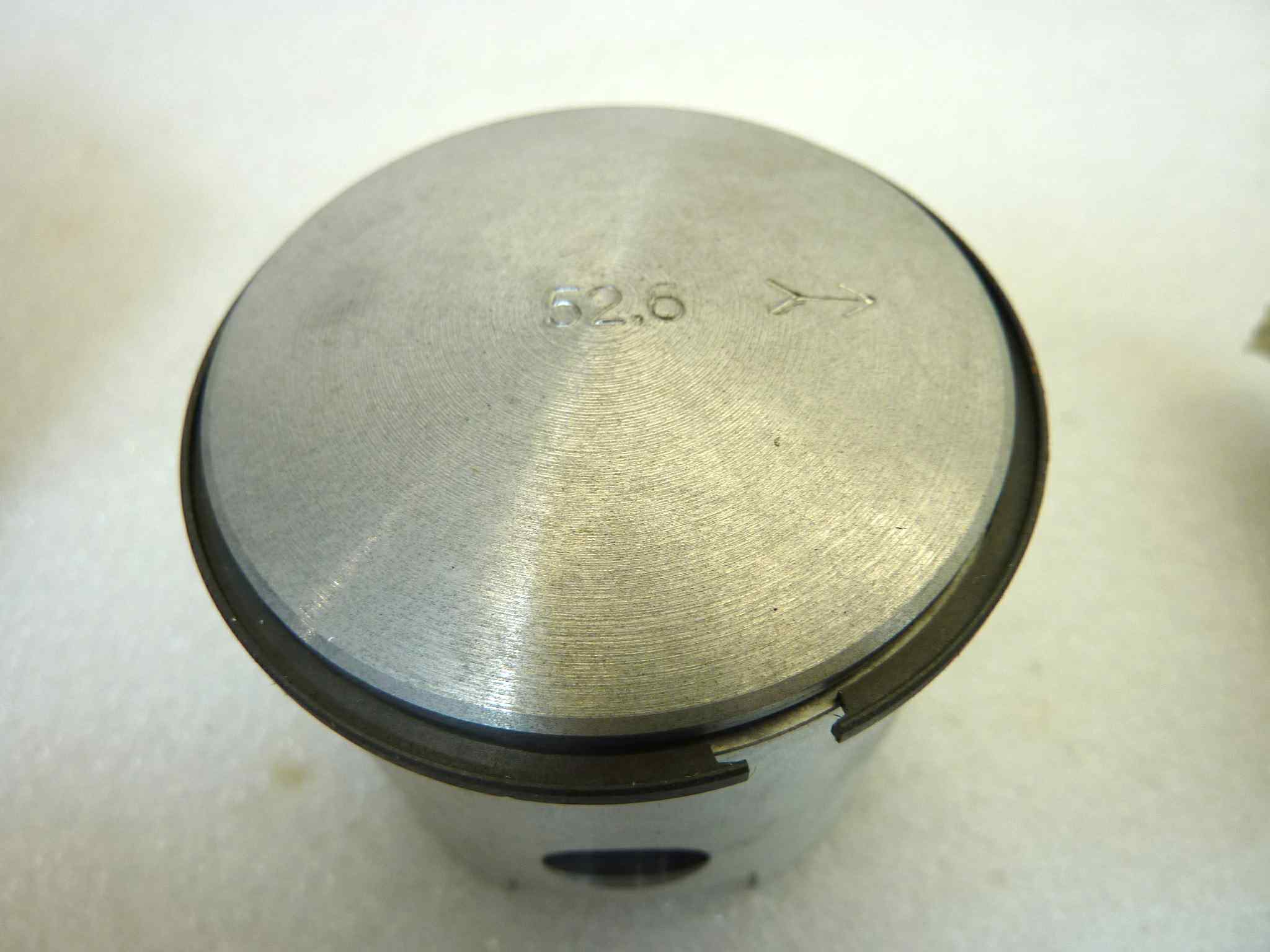 Pistone Piaggio Vespa Asso Werke diametro 52,6 cod 3909 NUOVO Fondo di magazzino, VEDI FOTO, LEGGI DESCRIZIONE - immagine 9