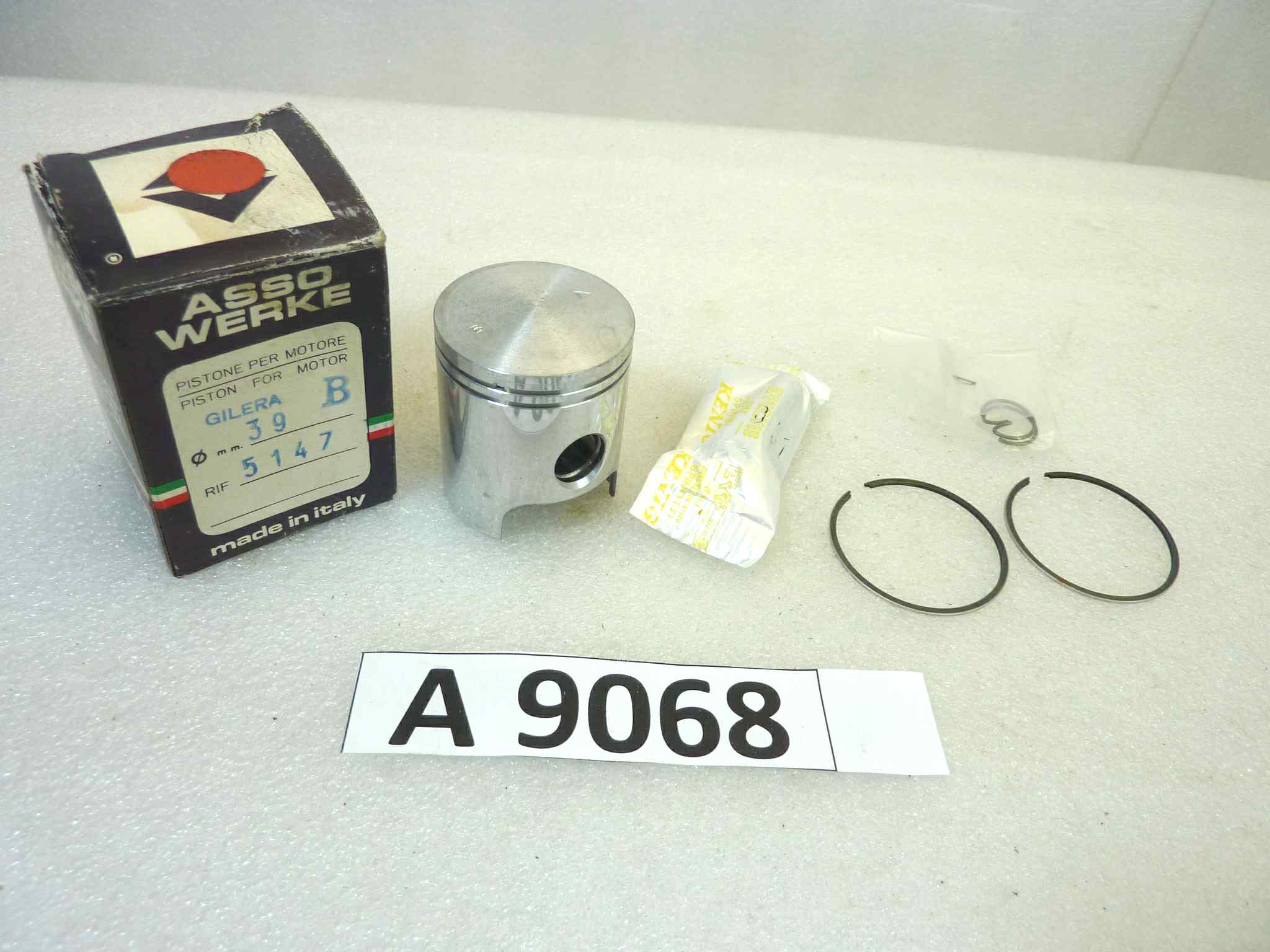 Pistone Gilera Asso Werke diametro 39 B cod 5147 NUOVO Fondo di magazzino, VEDI FOTO, LEGGI DESCRIZIONE