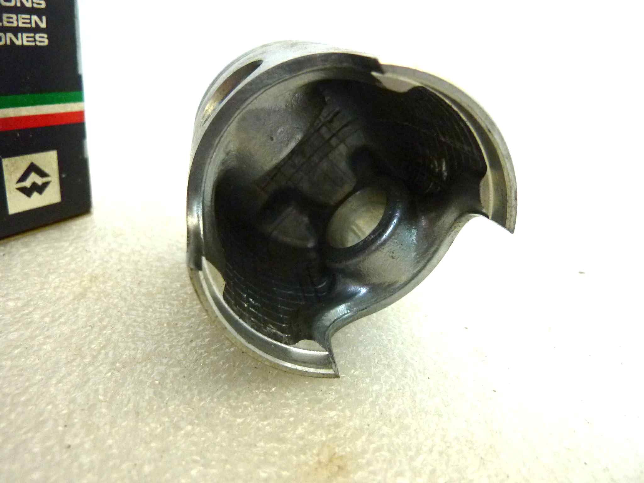 Pistone Gilera Asso Werke diametro STD 39 E cod 5147 senza fasce NUOVO Fondo di magazzino, VEDI FOTO, LEGGI DESCRIZIONE - immagine 9