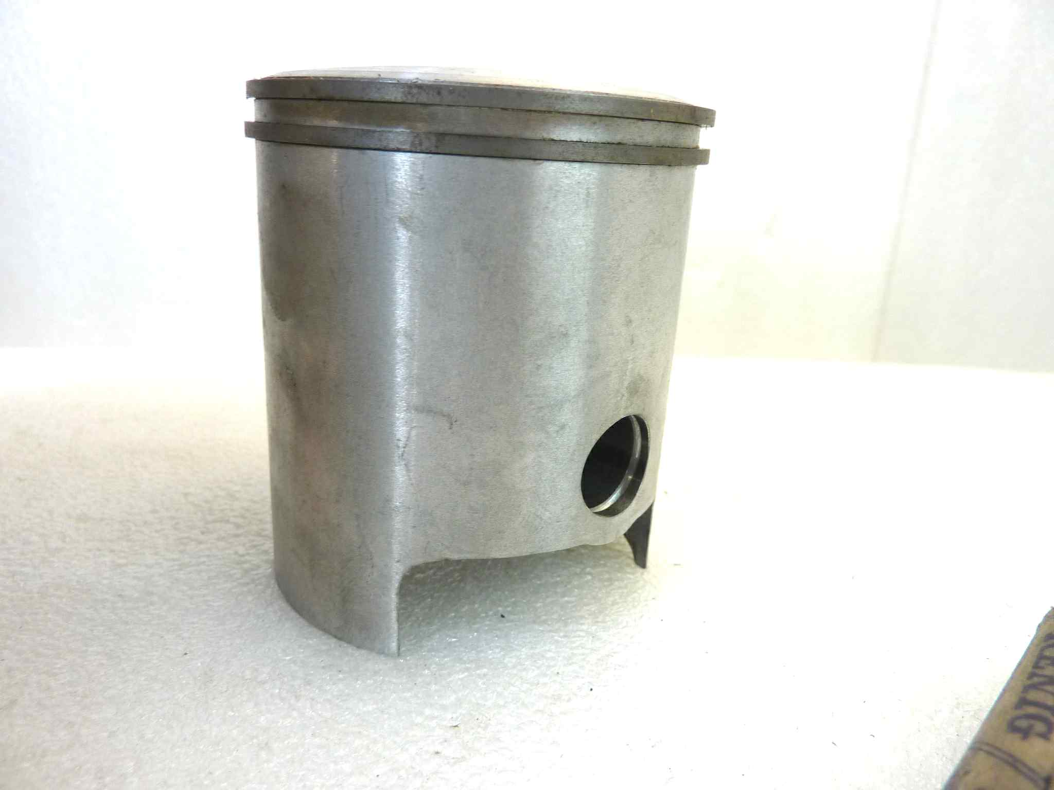 Pistone KTM Asso diametro 64 cod 3585 NUOVO Fondo di magazzino, VEDI FOTO, LEGGI DESCRIZIONE - immagine 9