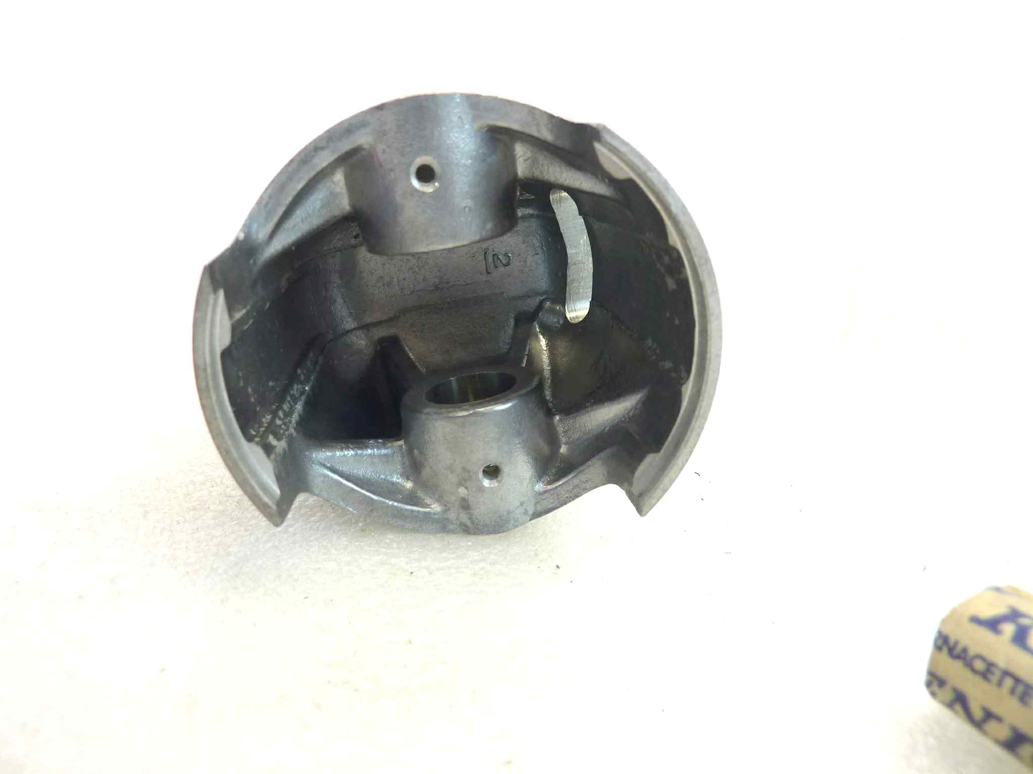 Pistone KTM Asso Werke diametro 64,2 cod 3585 NUOVO Fondo di magazzino, VEDI FOTO, LEGGI DESCRIZIONE - immagine 10