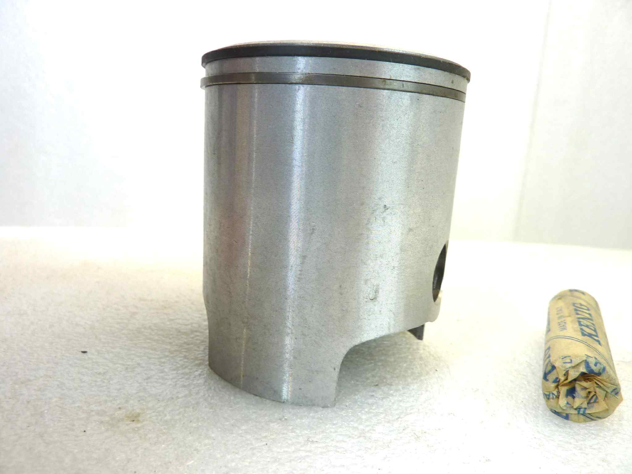 Pistone KTM Asso Werke diametro 64,4 cod 3585 NUOVO Fondo di magazzino, VEDI FOTO, LEGGI DESCRIZIONE - immagine 5