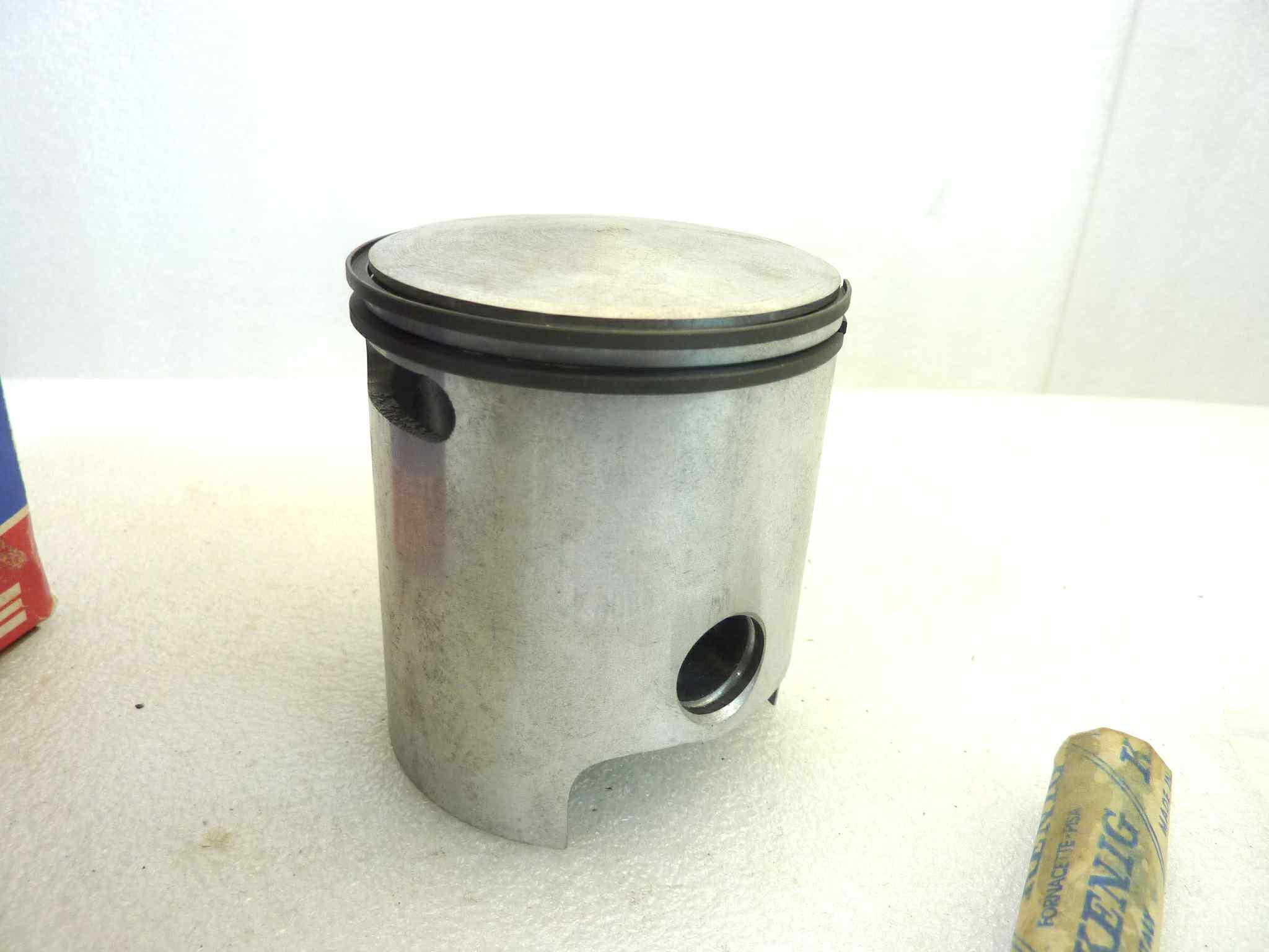Pistone KTM Asso Werke diametro 65 cod 3585 NUOVO Fondo di magazzino, VEDI FOTO, LEGGI DESCRIZIONE - immagine 3