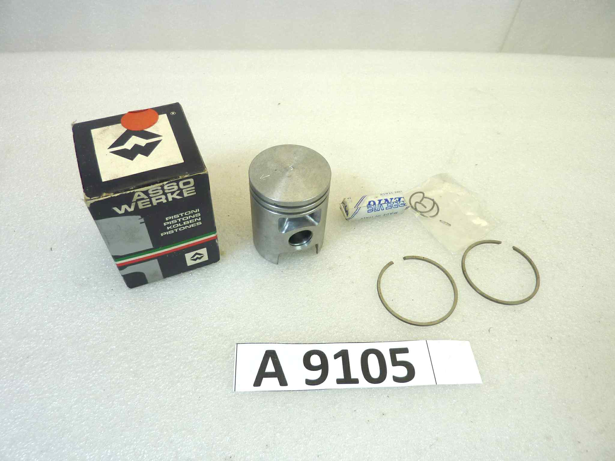 Pistone FBM Minarelli MR 4 50cc Asso Werke diametro 38 cod 4714 NUOVO Fondo di magazzino, VEDI FOTO, LEGGI DESCRIZIONE