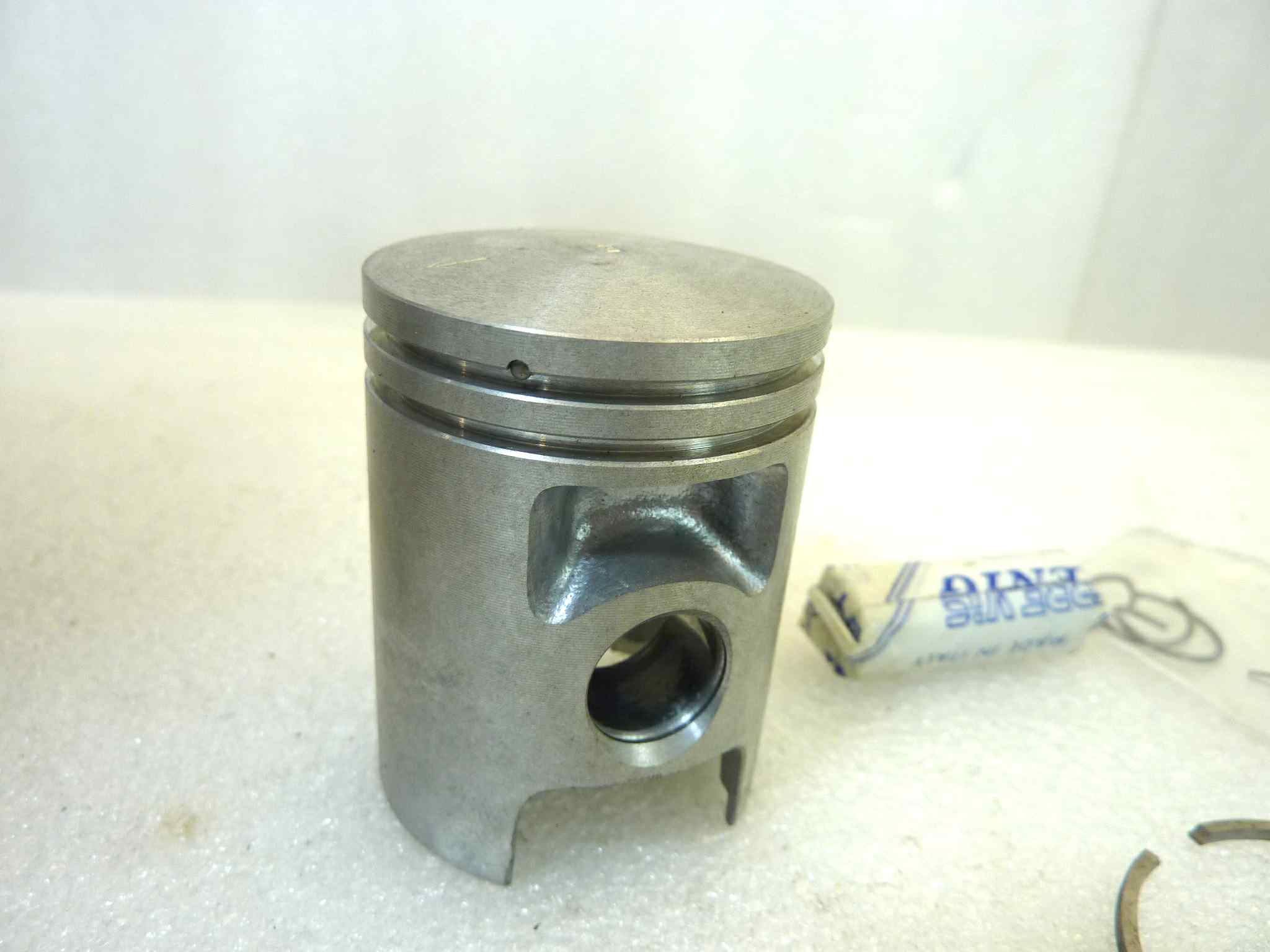 Pistone FBM Minarelli MR 4 50cc Asso Werke diametro 38 cod 4714 NUOVO Fondo di magazzino, VEDI FOTO, LEGGI DESCRIZIONE - immagine 3