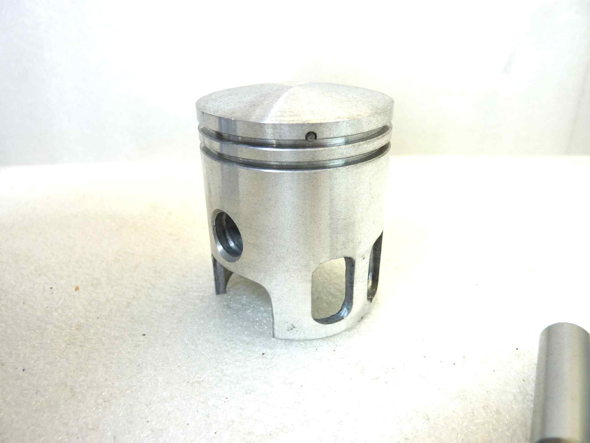 Pistone Aprilia Yamaha Pistoni Gol diametro 42 cod 800 NUOVO Fondo di magazzino, VEDI FOTO, LEGGI DESCRIZIONE - immagine 7