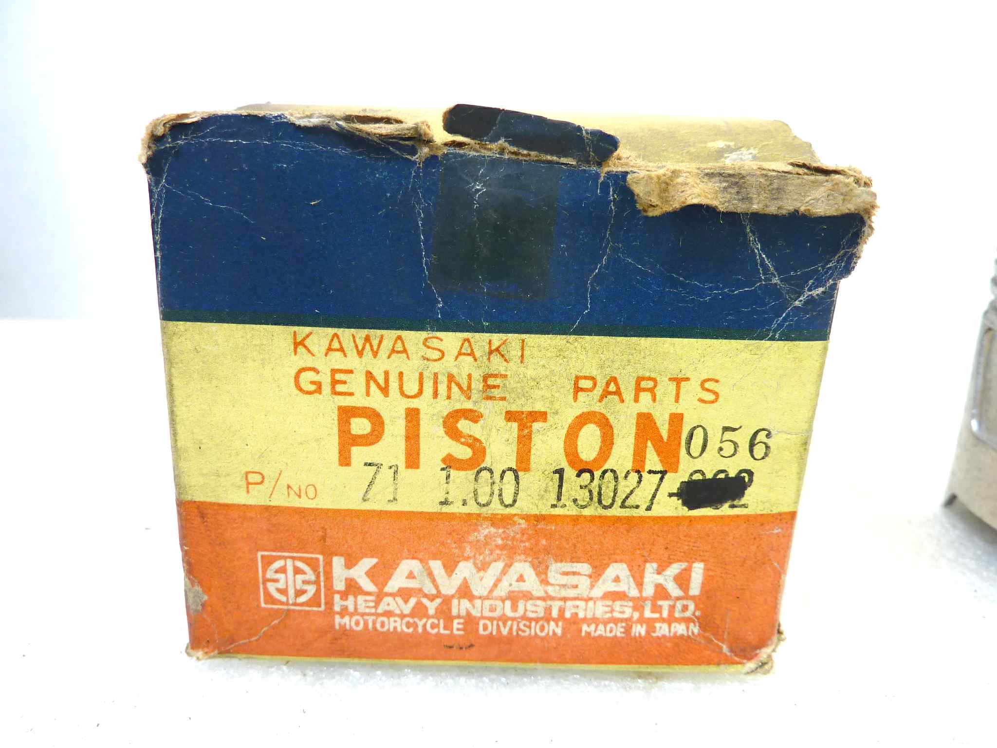 Pistone Kawasaki Kawasaki diametro cod 71 1.00 13027 056 pistone nudo senza altri componenti NUOVO Fondo di magazzino, VEDI FOTO, LEGGI DESCRIZIONE - immagine 2