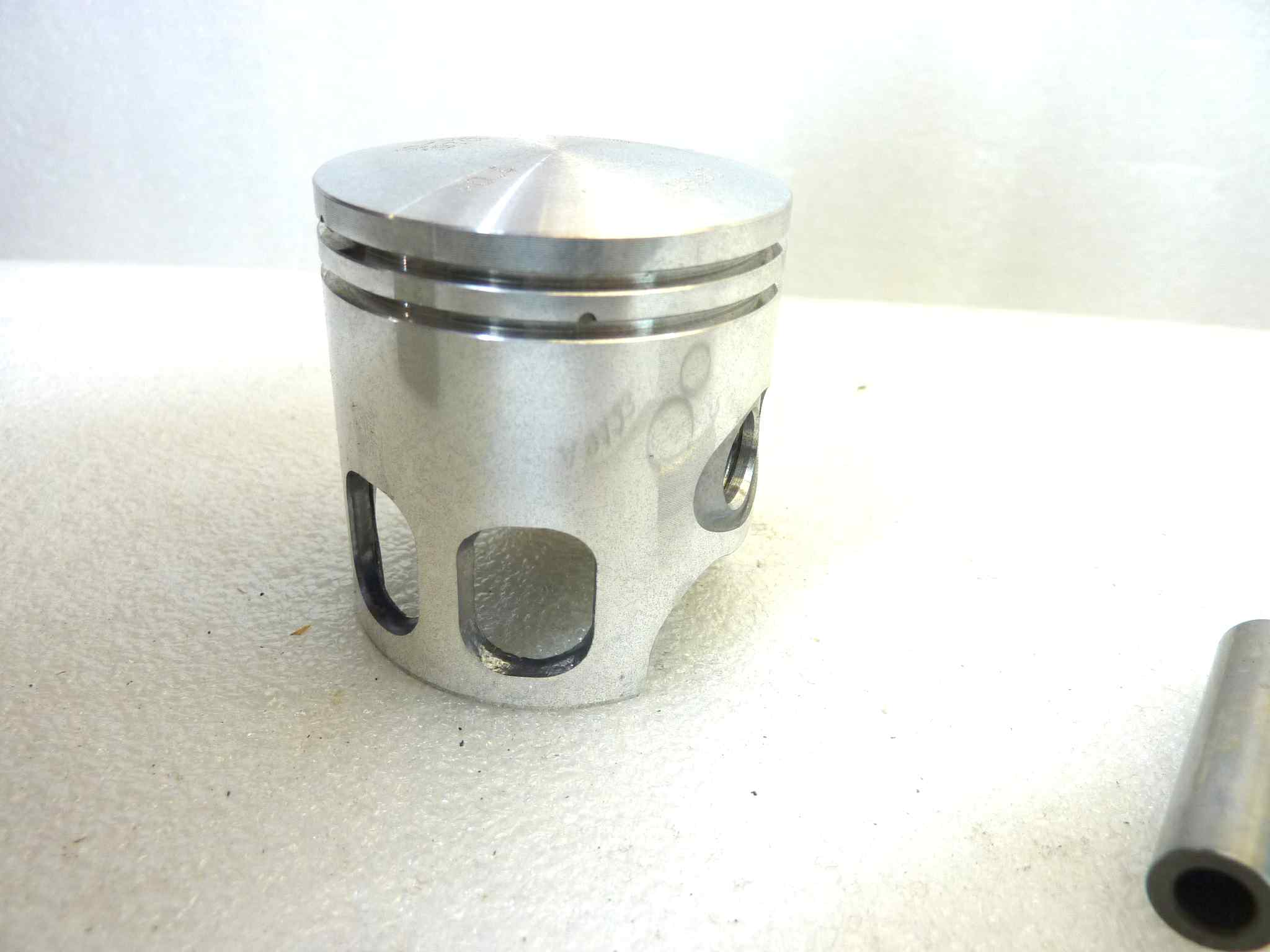 Pistone Minarelli trasf. Yamaha Vertex diametro 46,4 cod 22372040 NUOVO Fondo di magazzino, VEDI FOTO, LEGGI DESCRIZIONE - immagine 5