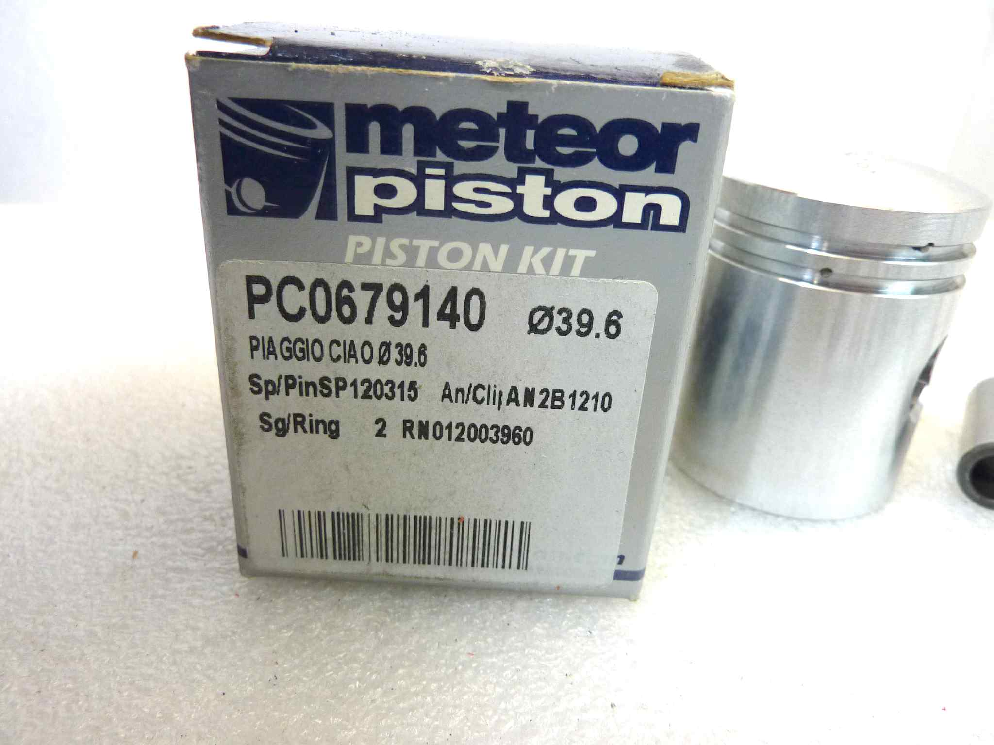 Pistone Ciao Piaggio Meteor diametro 39,6 cod PC 0679140 NUOVO Fondo di magazzino, VEDI FOTO, LEGGI DESCRIZIONE - immagine 2