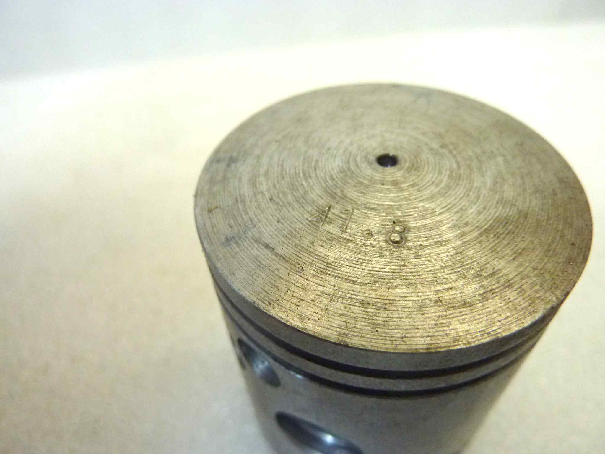 Pistone Piaggio vespa 50 Vertex diametro 41,8 cod 4600 NUOVO Fondo di magazzino, VEDI FOTO, LEGGI DESCRIZIONE - immagine 9