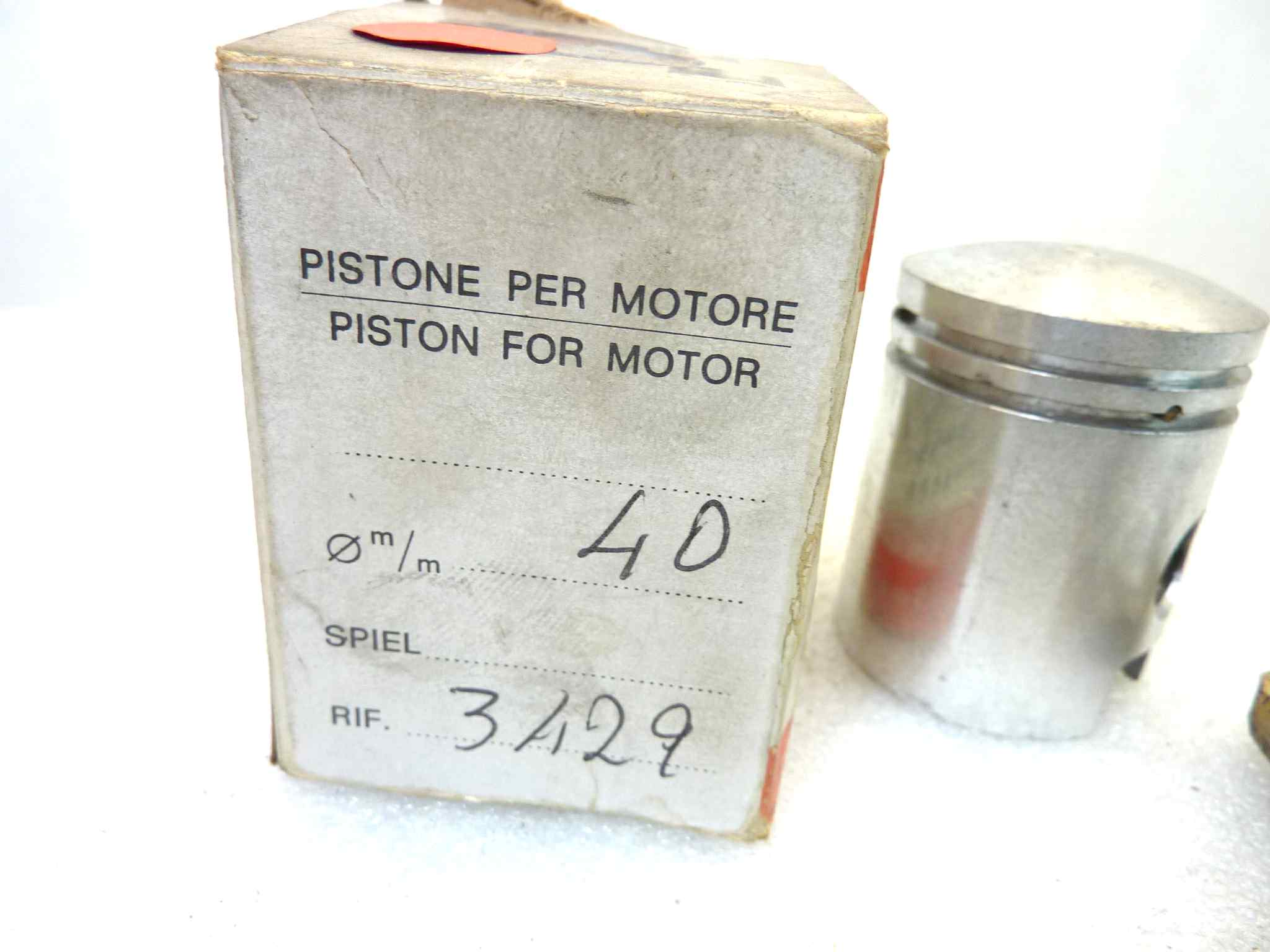 Pistone Vari modelli Asso diametro 40 cod 3429 NUOVO Fondo di magazzino, VEDI FOTO, LEGGI DESCRIZIONE - immagine 2