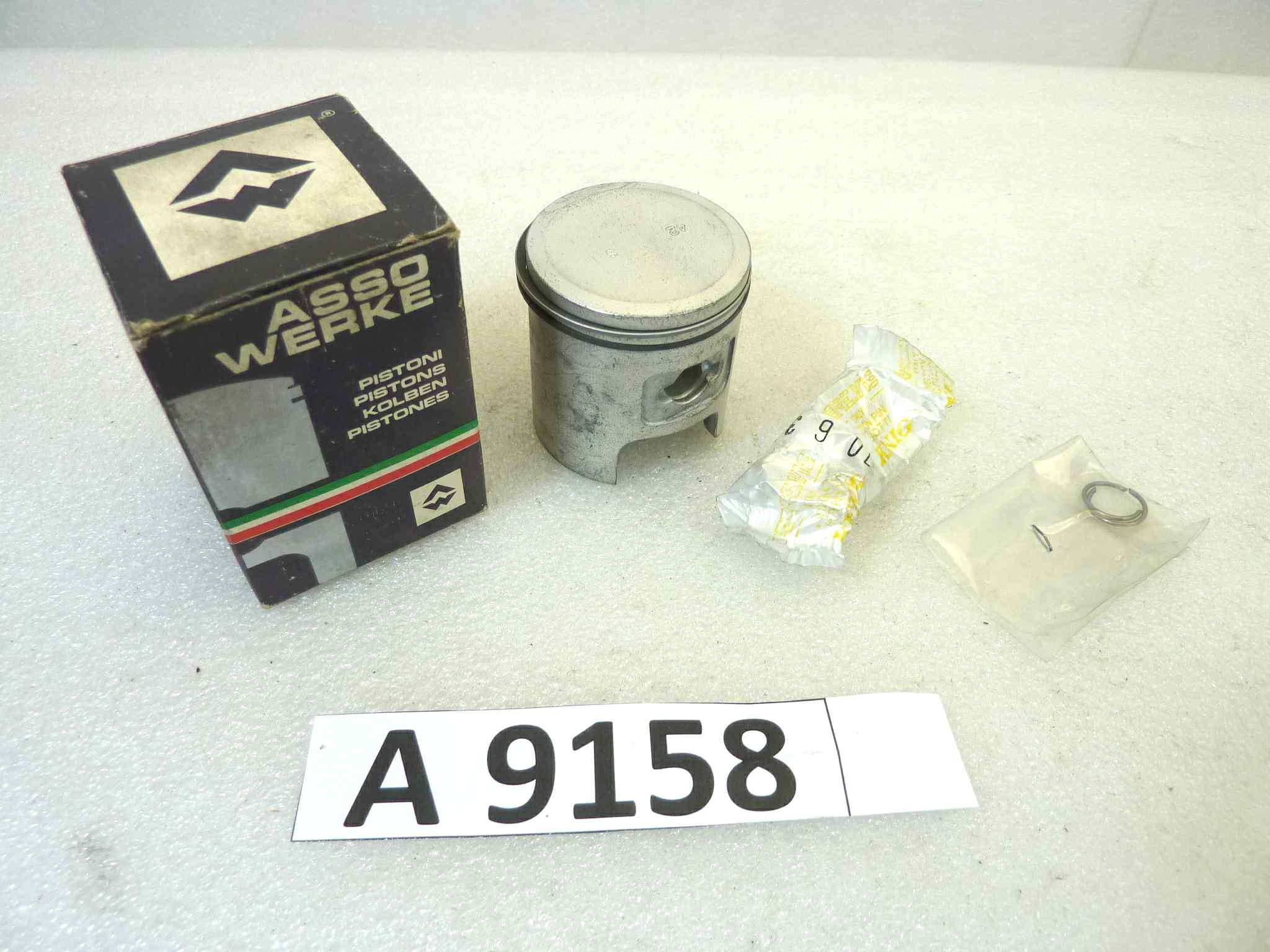 Pistone Honda Vision Asso Werke diametro 42 cod 5568 NUOVO Fondo di magazzino, VEDI FOTO, LEGGI DESCRIZIONE