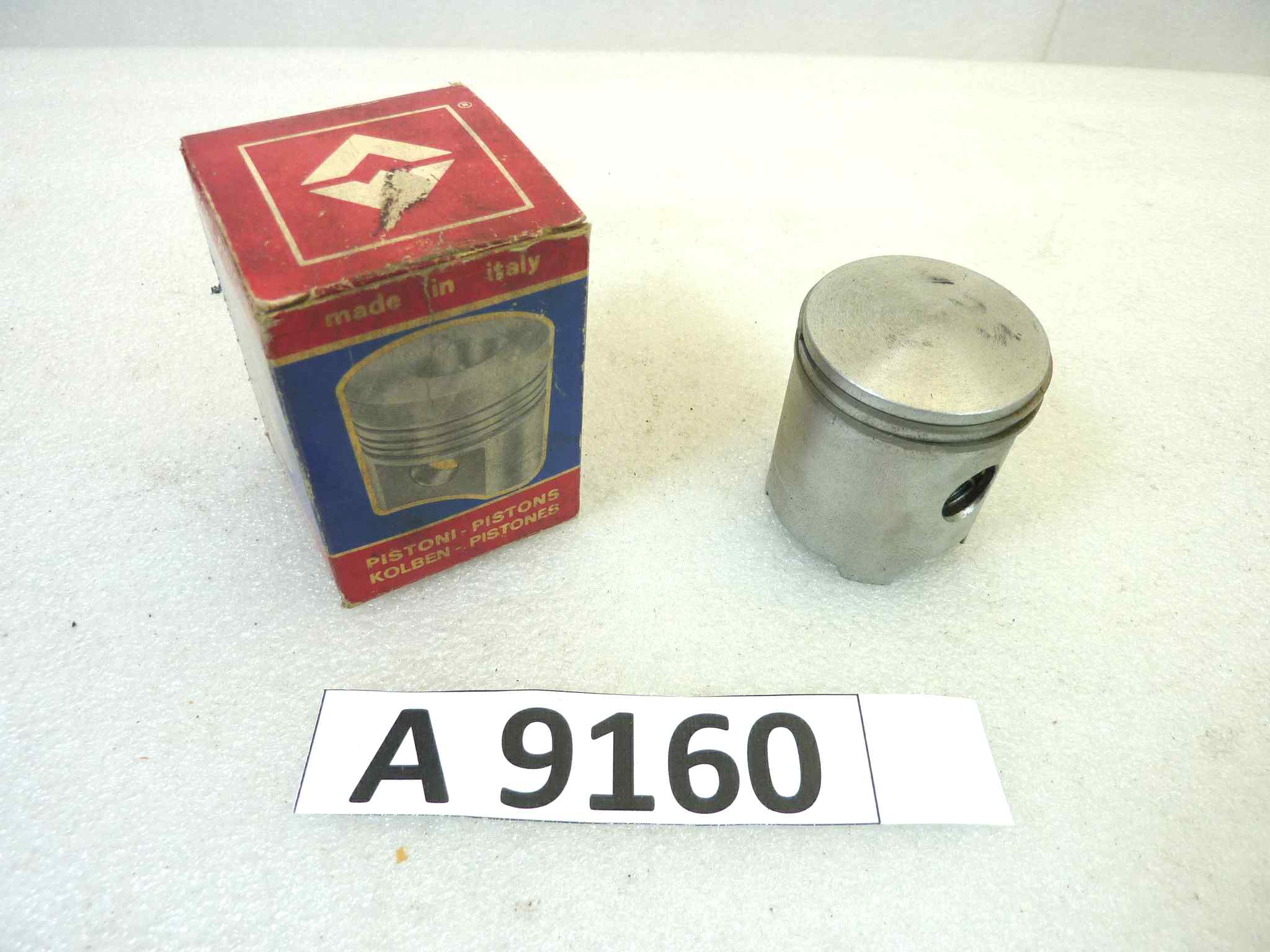 Pistone Morini Asso Werke diametro 40,4 cod 2942 NUOVO Fondo di magazzino, VEDI FOTO, LEGGI DESCRIZIONE