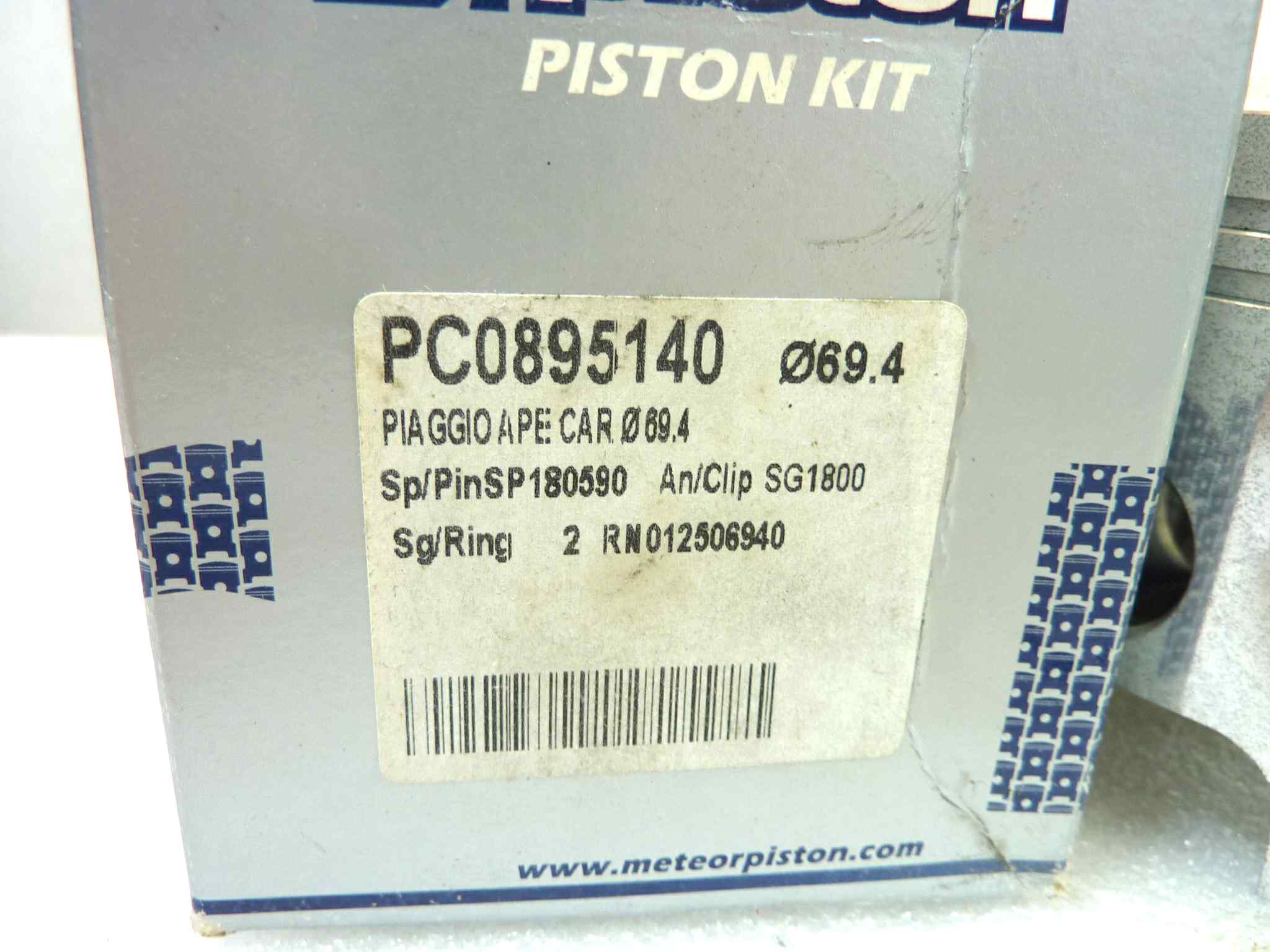 Pistone Piaggio Ape Meteor diametro 69,4 cod PC 0895140 no spinotto NUOVO Fondo di magazzino, VEDI FOTO, LEGGI DESCRIZIONE - immagine 2
