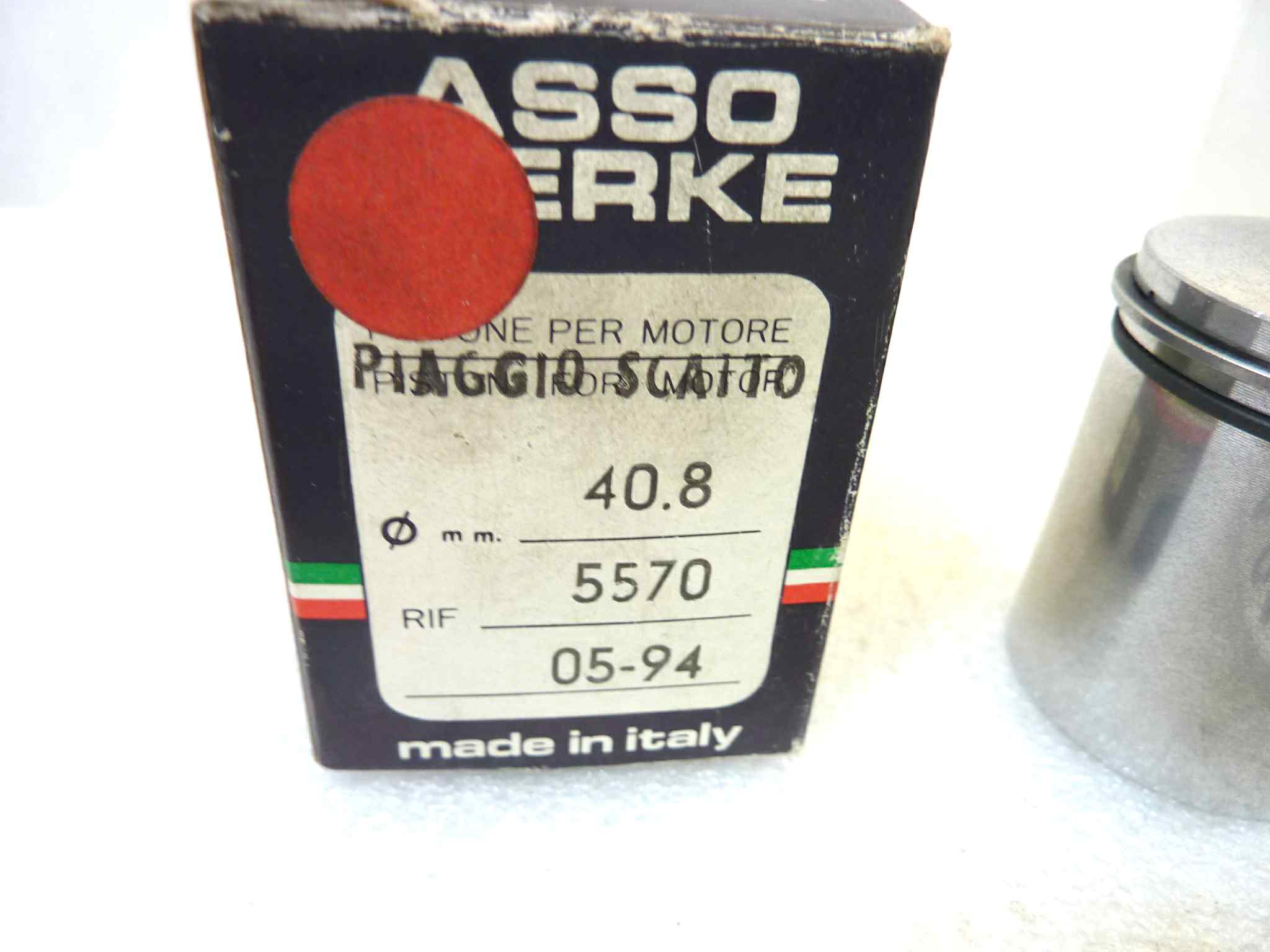 Pistone Piaggio Scatto Asso Werke diametro 40,8 cod 5570 no spinotto no seeger NUOVO Fondo di magazzino, VEDI FOTO, LEGGI DESCRIZIONE - immagine 2