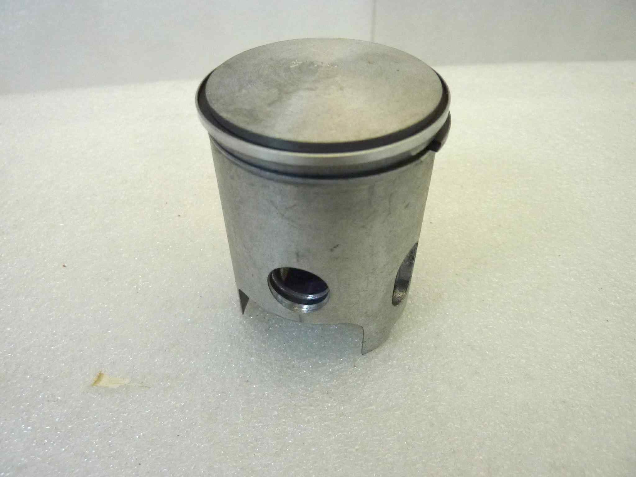 Pistone Yamaha Asso Werke diametro 43,4 cod 3684 NUOVO Fondo di magazzino, VEDI FOTO, LEGGI DESCRIZIONE - immagine 3