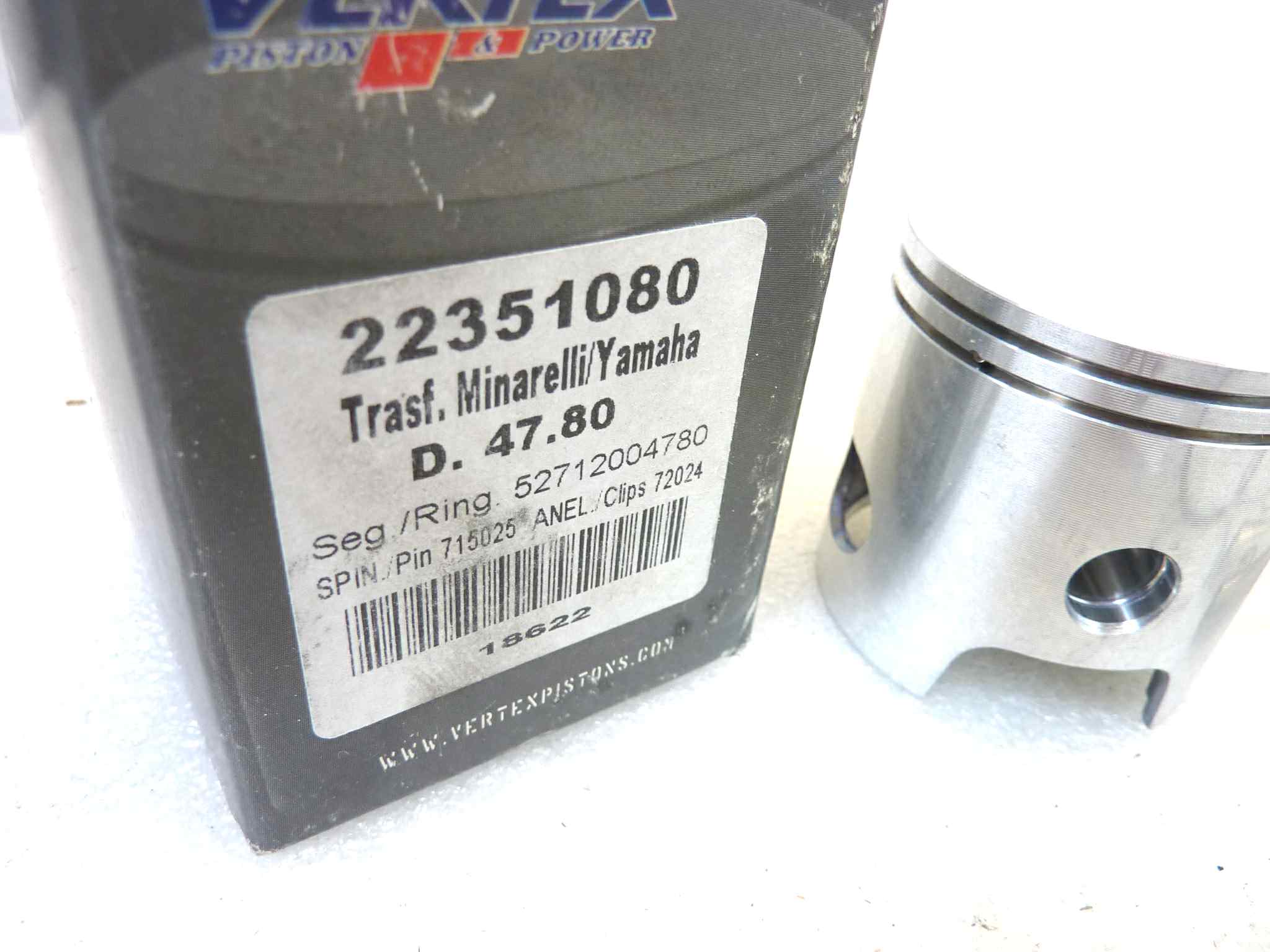 Pistone Minarelli trasf. Yamaha Vertex diametro 47,8 cod 22351080 spinotto da 10 mm NUOVO Fondo di magazzino, VEDI FOTO, LEGGI DESCRIZIONE - immagine 2